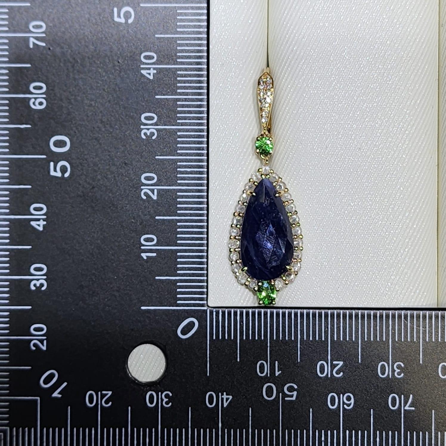 Contemporary Vintage 10.87 Carat Sapphire Tsavorite Natts Diamonds Dangle Earrings For Sale