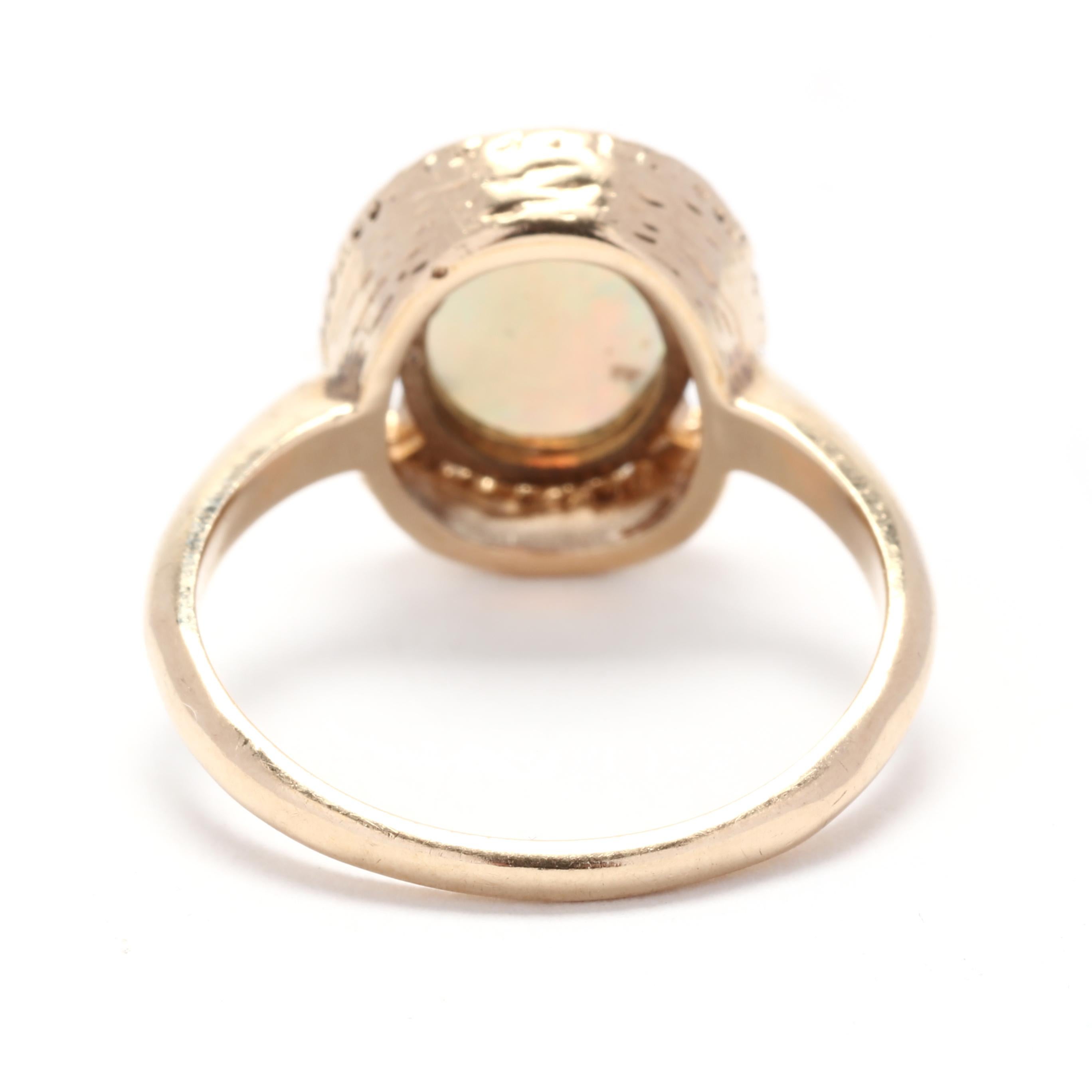 Vintage 1,10 Karat ovaler Opal Goldring, 10K Gelbgold, Ring Größe 5,5, Regenbogen-Opal, Ring (Ovalschliff) im Angebot
