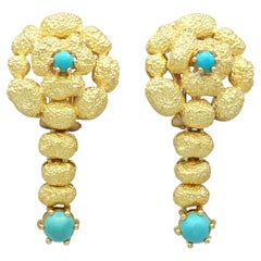 Boucles d'oreilles en or jaune 18k et turquoise 1.10 carat des années 1950