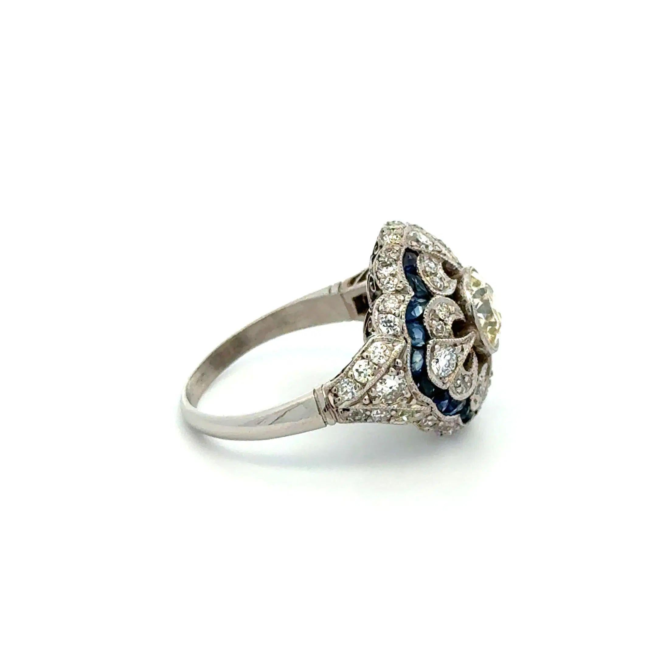 Vintage 1,11 Karat Diamant und Saphir Platin Filigran Ring Damen im Angebot