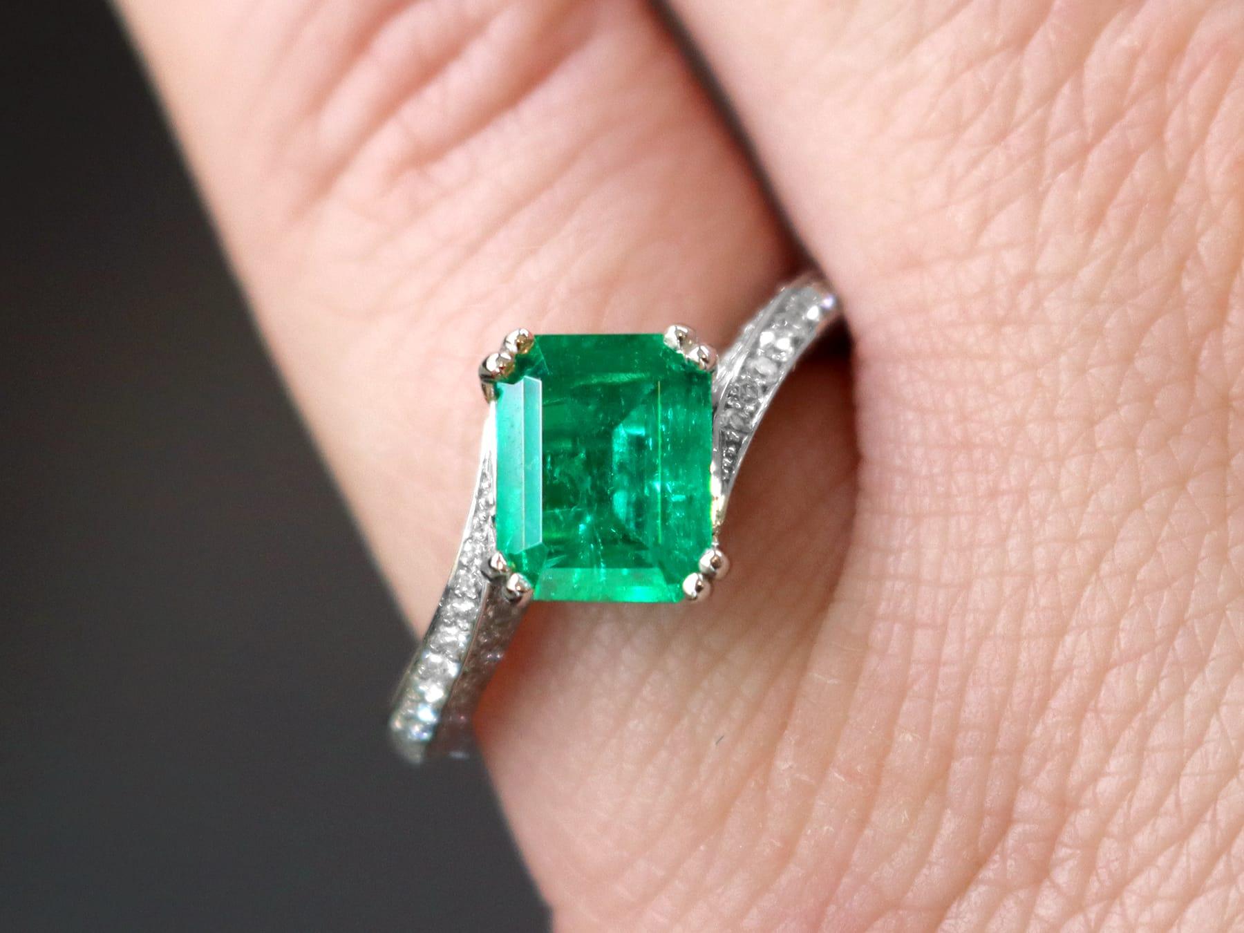 Emerald Cut Vintage 1.13 Carat Emerald 2.20ct Diamond Platinum Twist Dress Ring, circa 1990 For Sale
