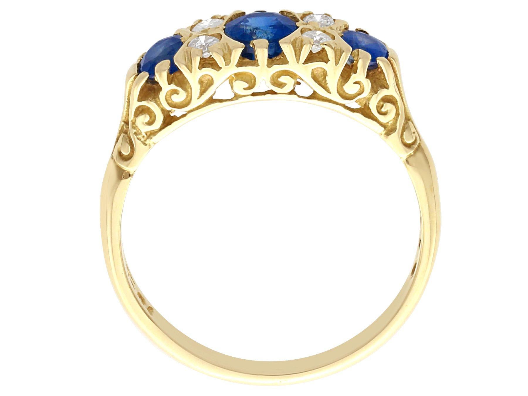 Women's or Men's Vintage 1.13 Carat Sapphire and Diamond 18k Yellow Gold Three Stone Ring 