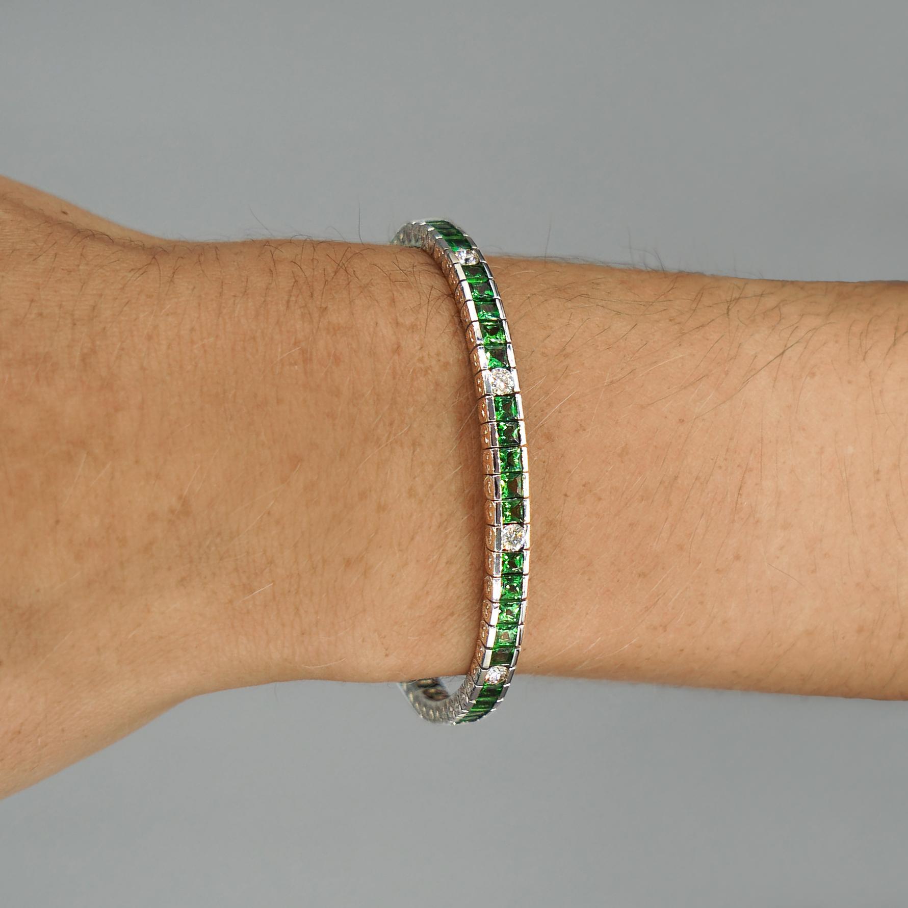 De las mujeres Pulsera de tenis vintage con filigrana de tsavoritas y diamantes de 11,5 quilates en venta