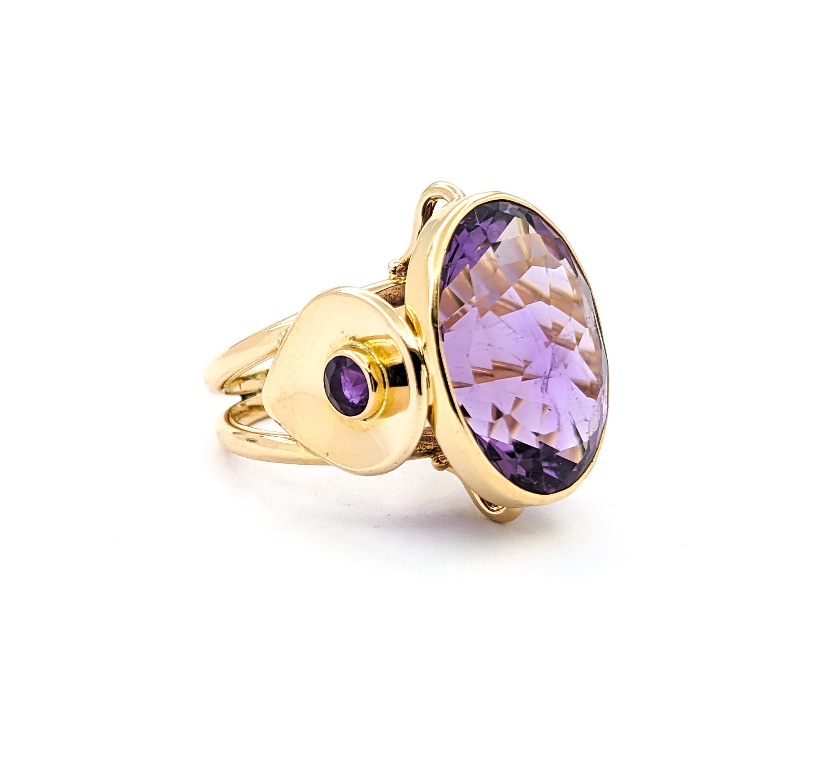 Women's Vintage 11.50ct Amethyst Ring In Yellow Gold For Sale