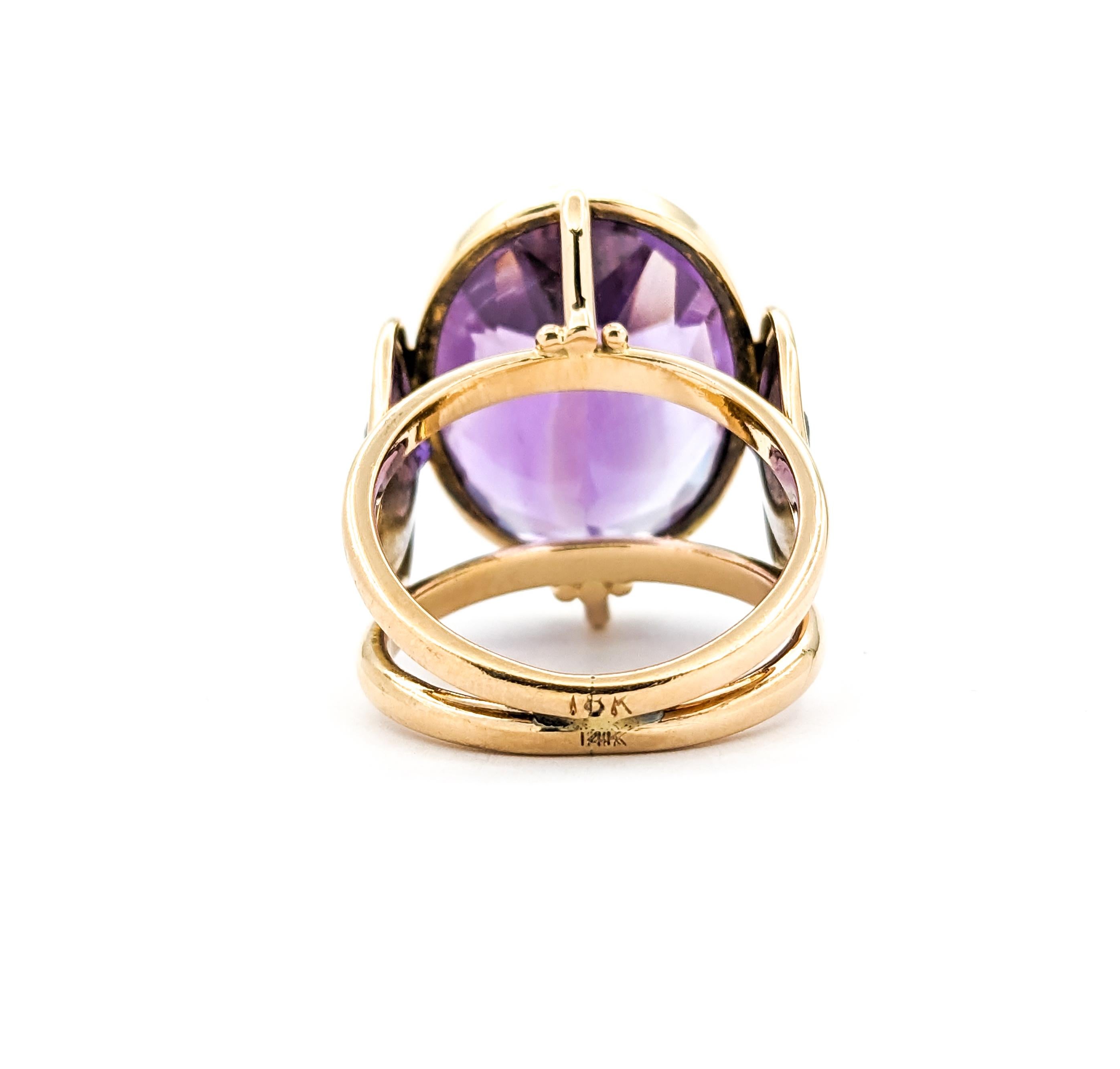 Vintage 11.50ct Amethyst Ring In Yellow Gold For Sale 3