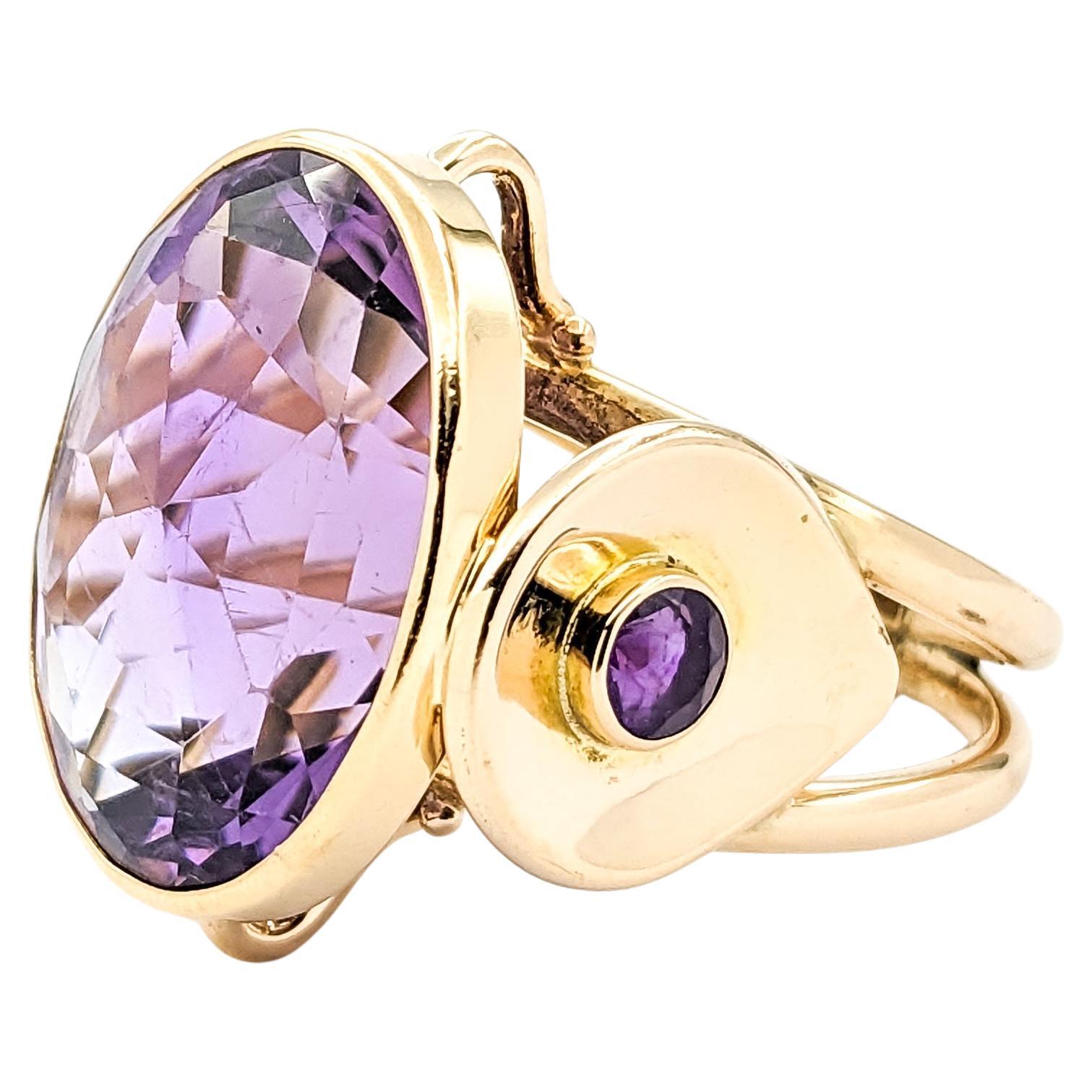 Vintage 11.50ct Amethyst Ring In Yellow Gold For Sale