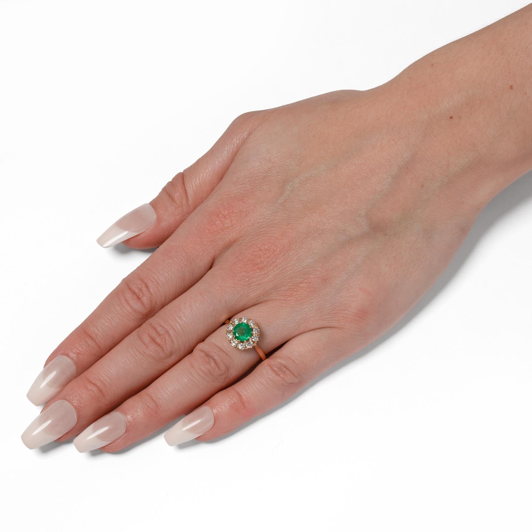 Bague Vintage 1.15ct Emeraude et Diamant, poinçonnée 1988 Unisexe en vente