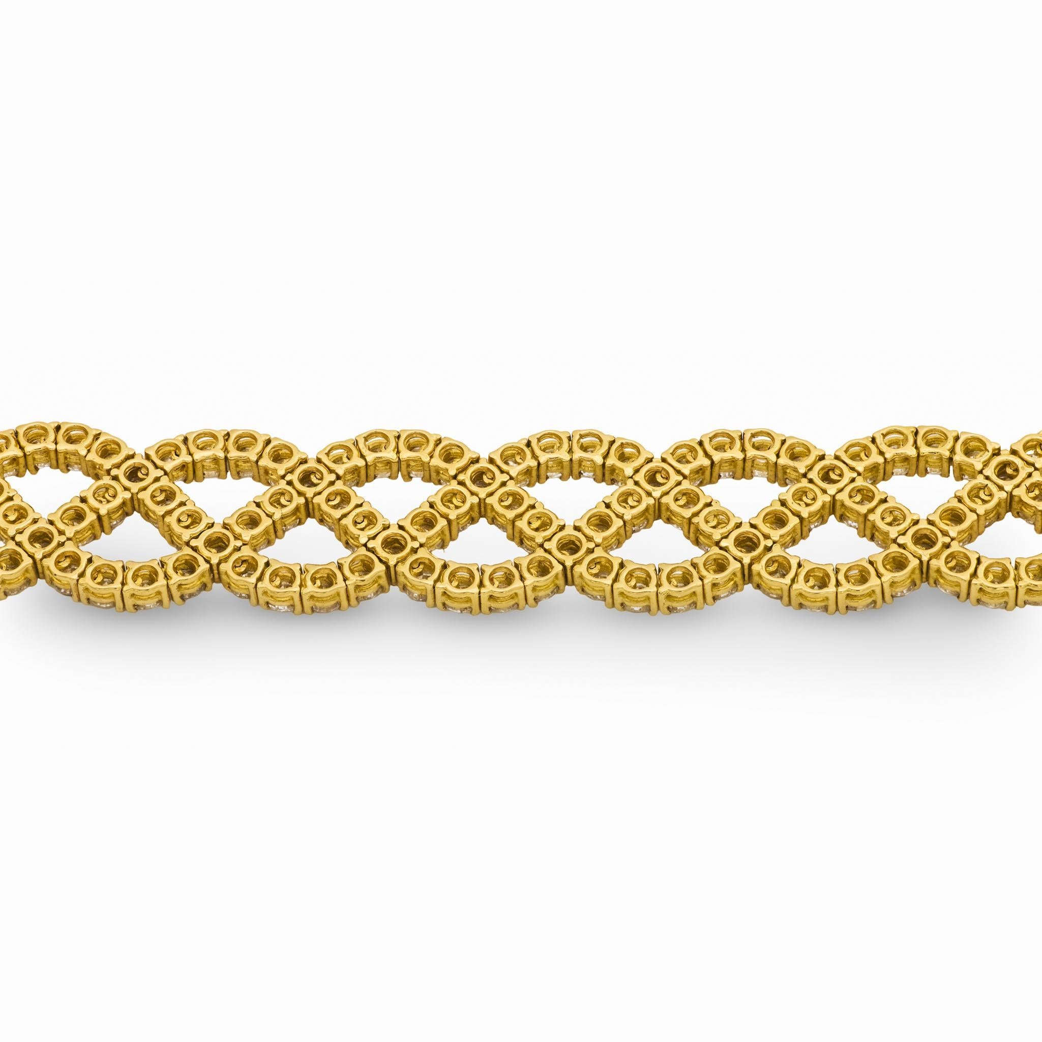 Vintage 11.60 carat diamant 18k or jaune bracelet tressé en vente 1