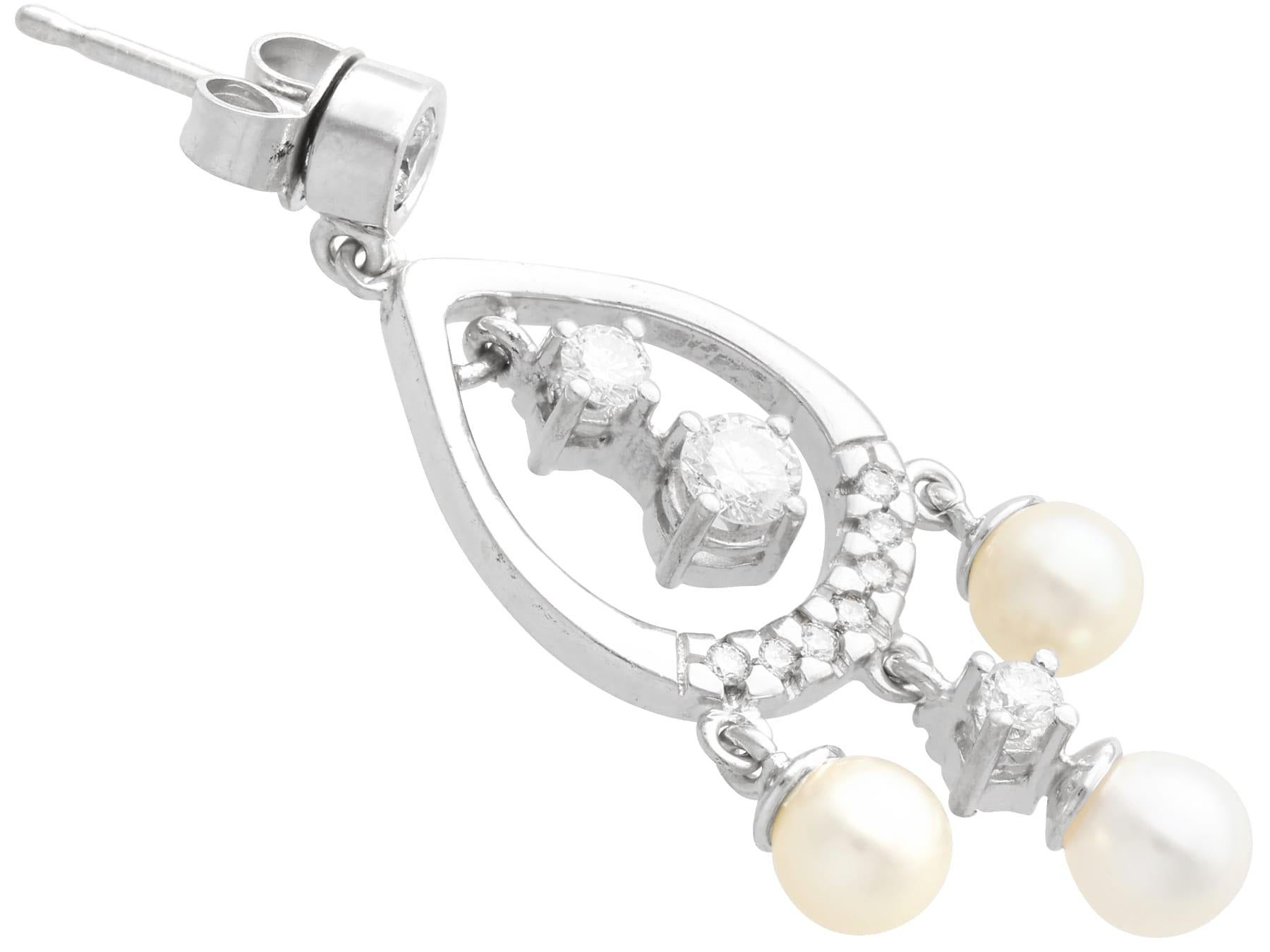 Pendientes de gota vintage de oro blanco de 14 ct con diamantes y perlas de 1,16 ct en venta 1