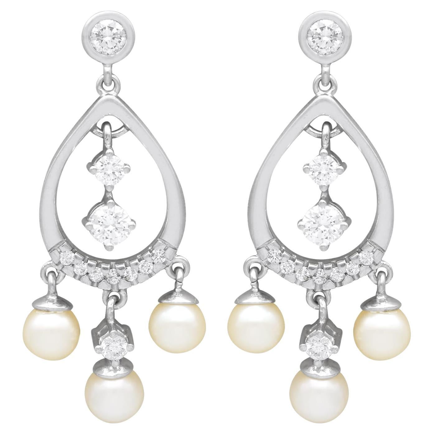 Pendientes de gota vintage de oro blanco de 14 ct con diamantes y perlas de 1,16 ct en venta
