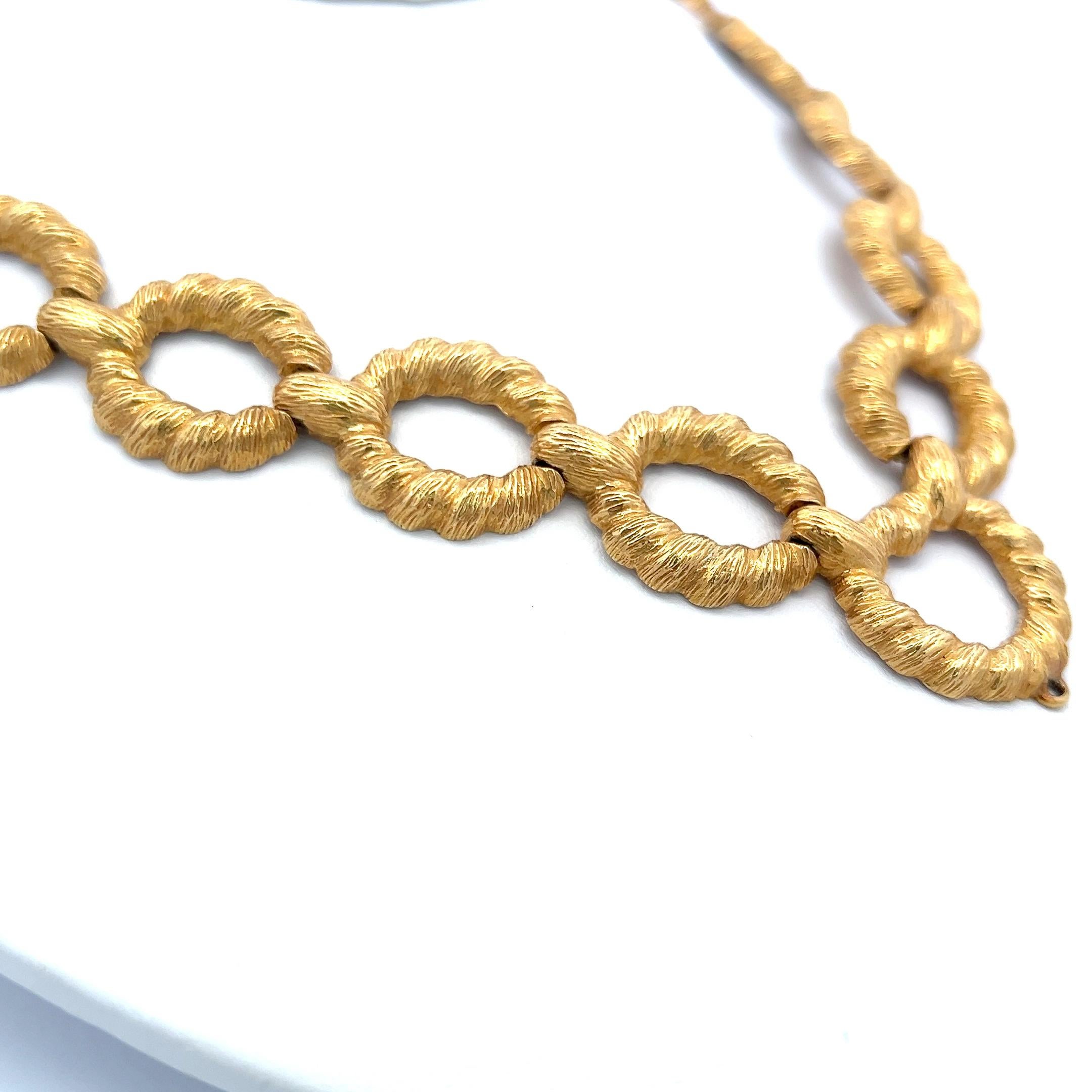 Collier à maillons vintage texturé en or jaune 18 carats 118,75 grammes Bon état - En vente à New York, NY