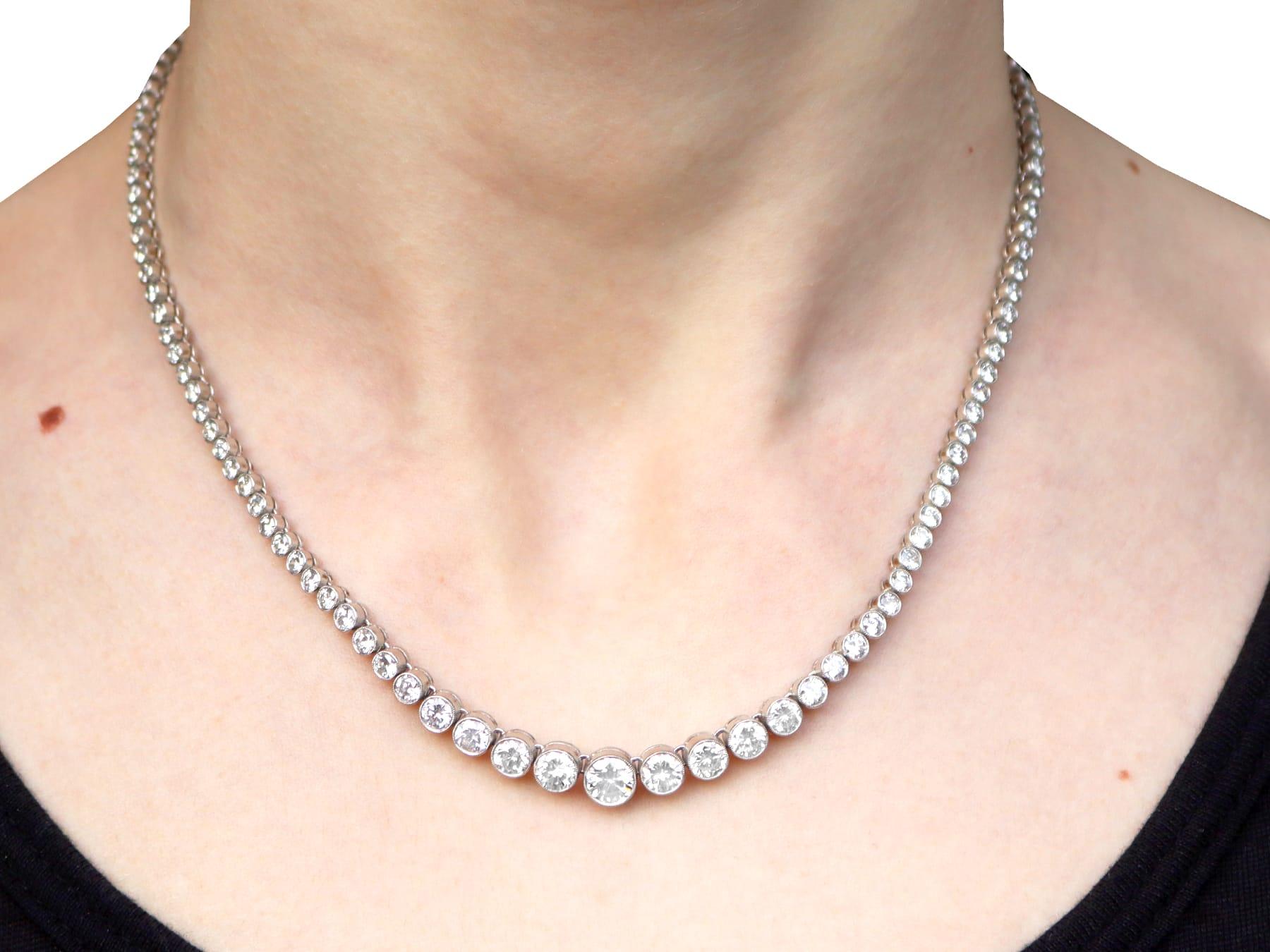 Vintage 11Ct Diamond and Platinum Riviere Necklace Circa 1950/Contemporary For Sale 3