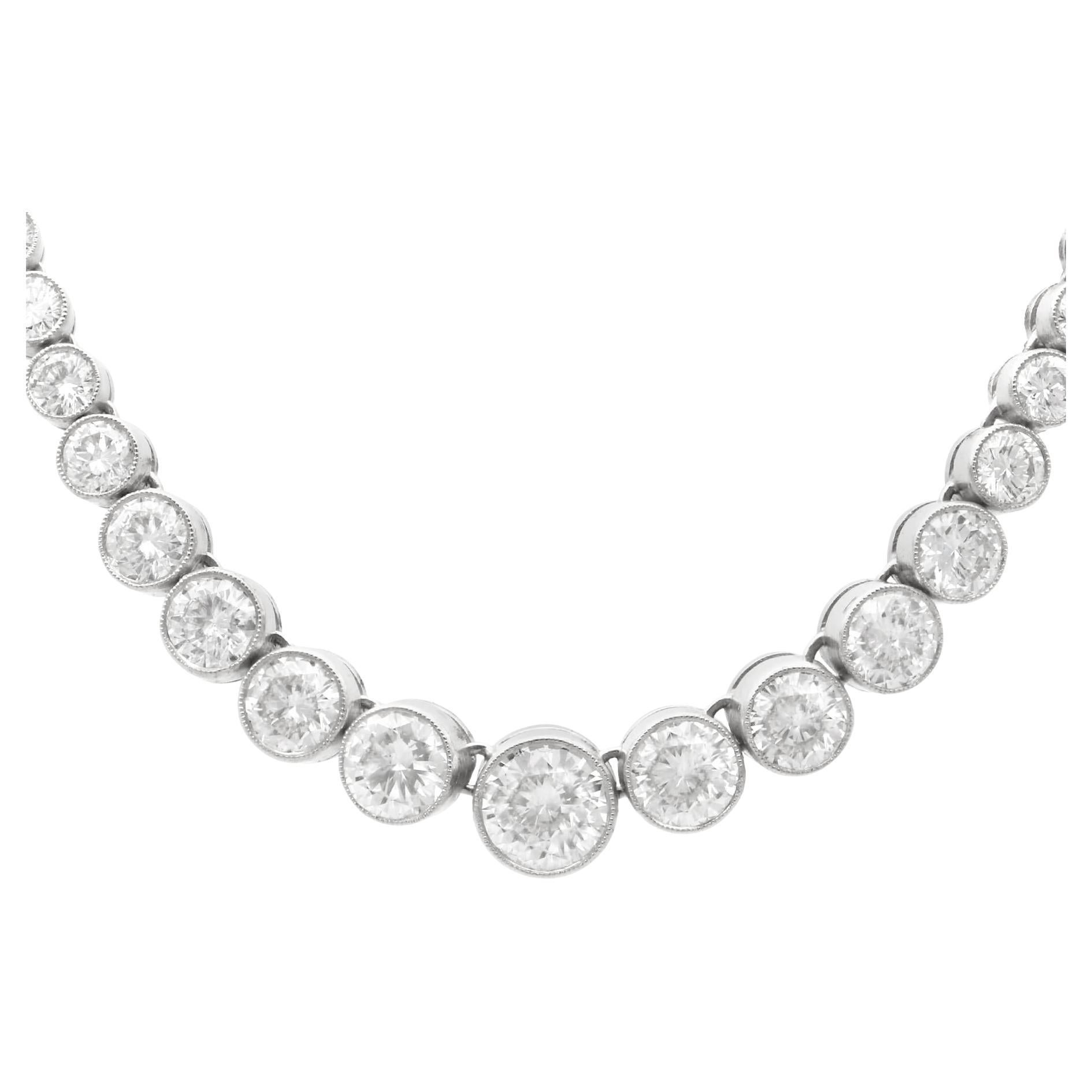 Vintage 11Ct Diamond and Platinum Riviere Necklace Circa 1950/Contemporary For Sale