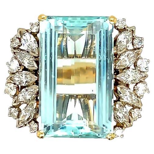 Vintage 12 Carat Blue Aquamarine and Diamond Cocktail Ring 14k Yellow Gold For Sale
