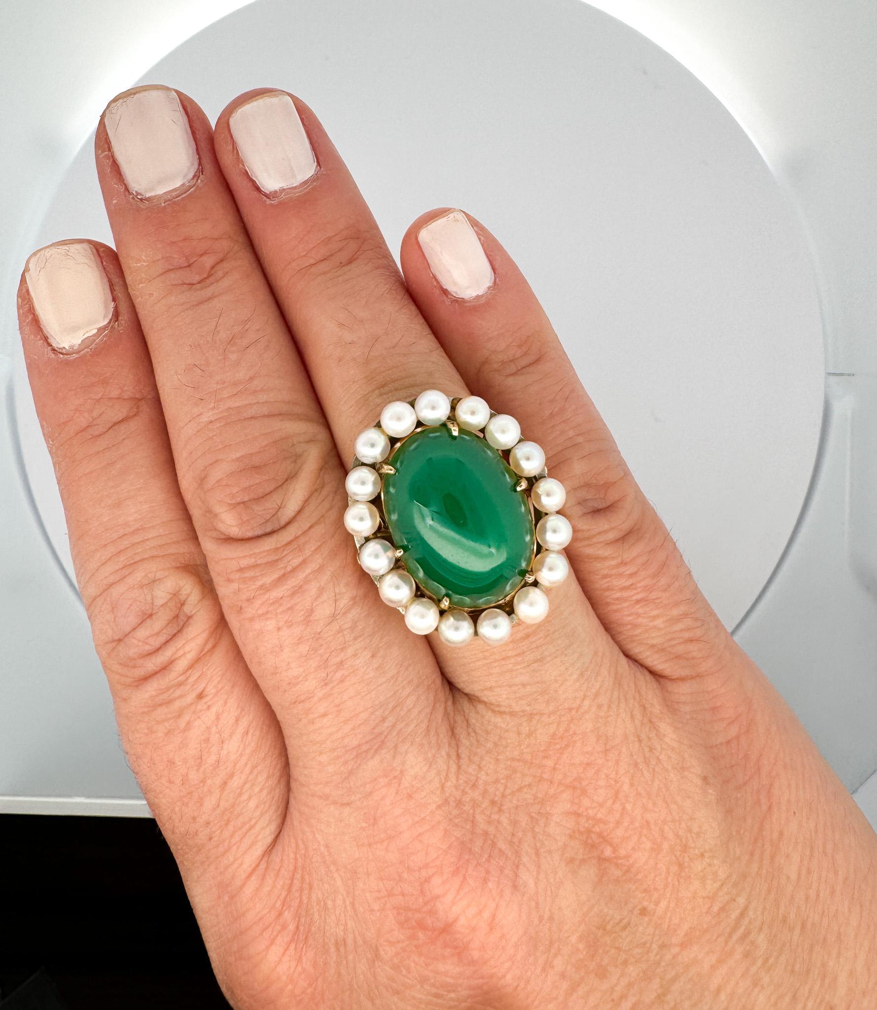 Anillo Halo Vintage de 12 Quilates de Cuarzo Calcedonia y Perla en Oro Amarillo de 14K Cabujón en venta