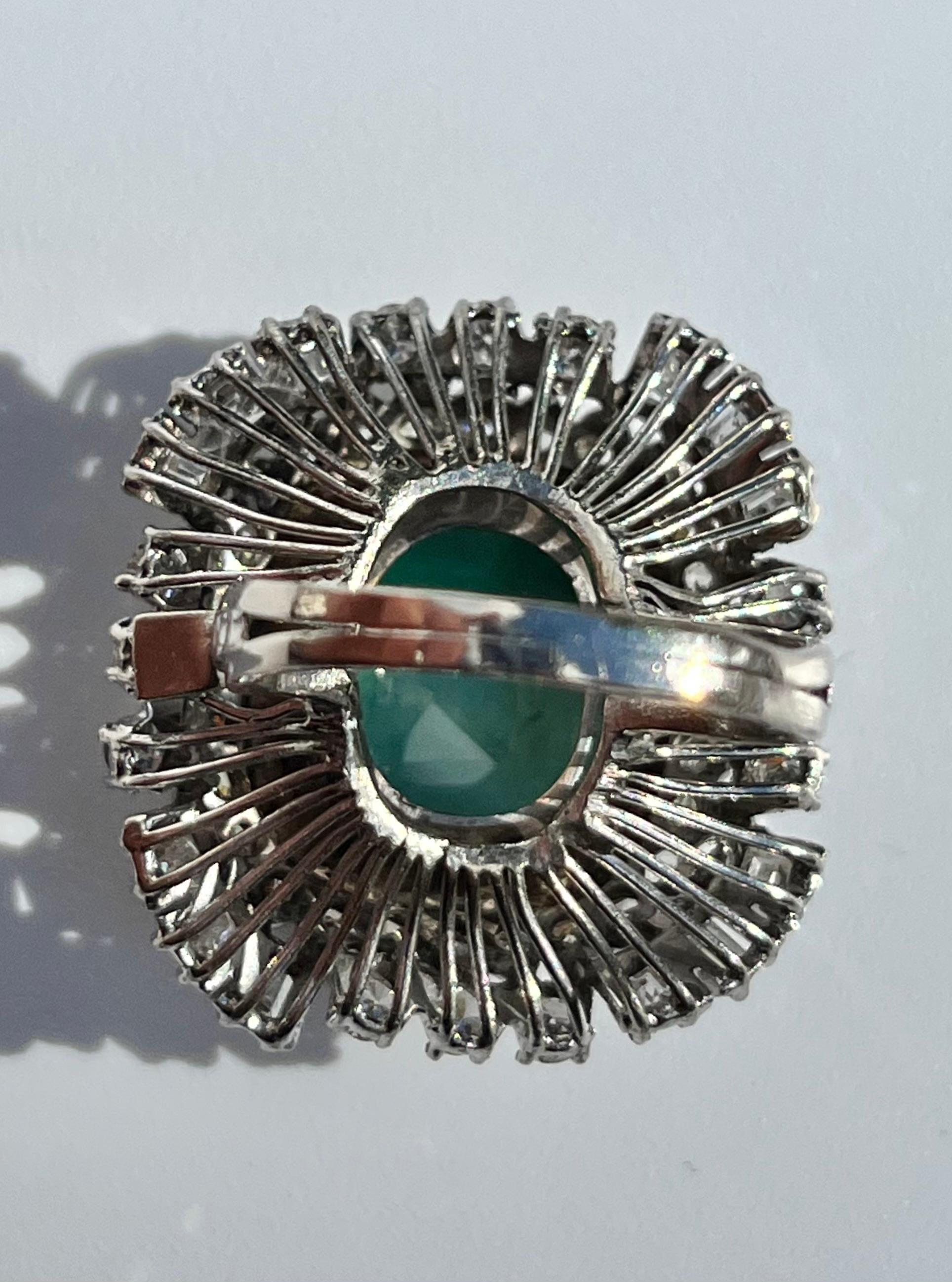 Vintage 12 Carat Colombian Emerald and Diamond Halo Ring Set in Palladium For Sale 1