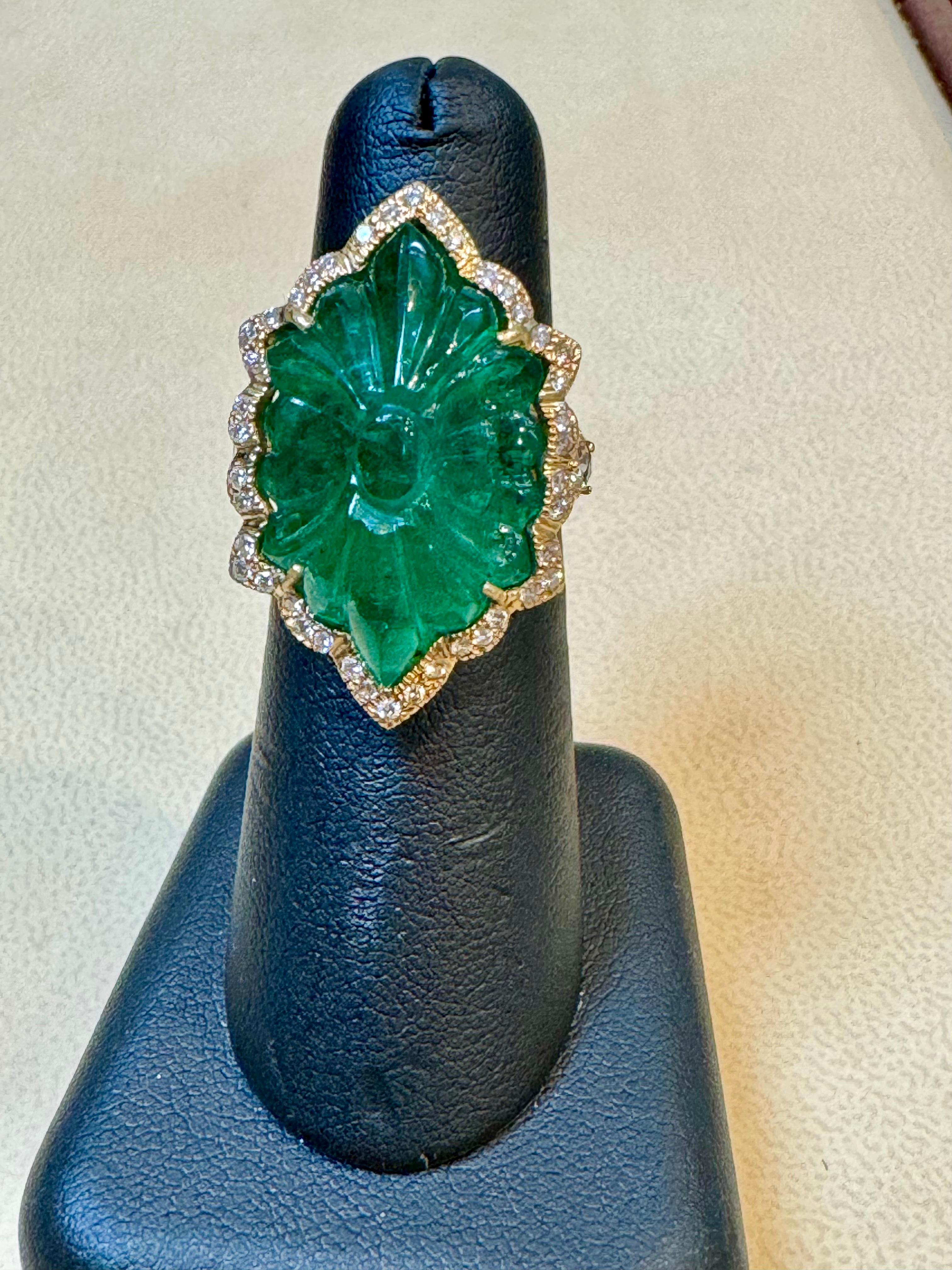 Vintage 12 Ct Natural Carved Emerald & 1.5 Ct Diamond Ring 18 Kt Yellow Gold For Sale 6