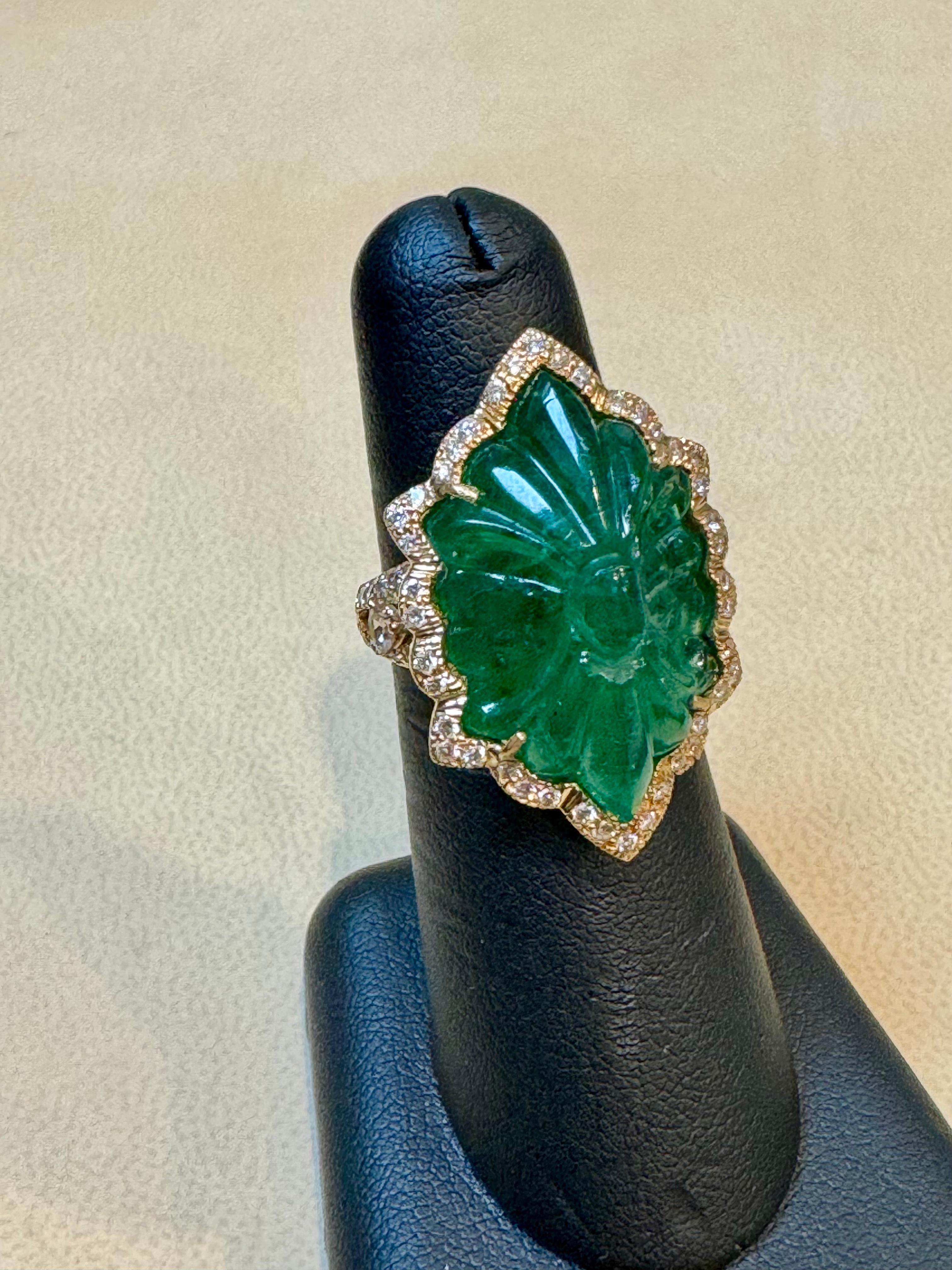 Vintage 12 Ct Natural Carved Emerald & 1.5 Ct Diamond Ring 18 Kt Yellow Gold For Sale 7