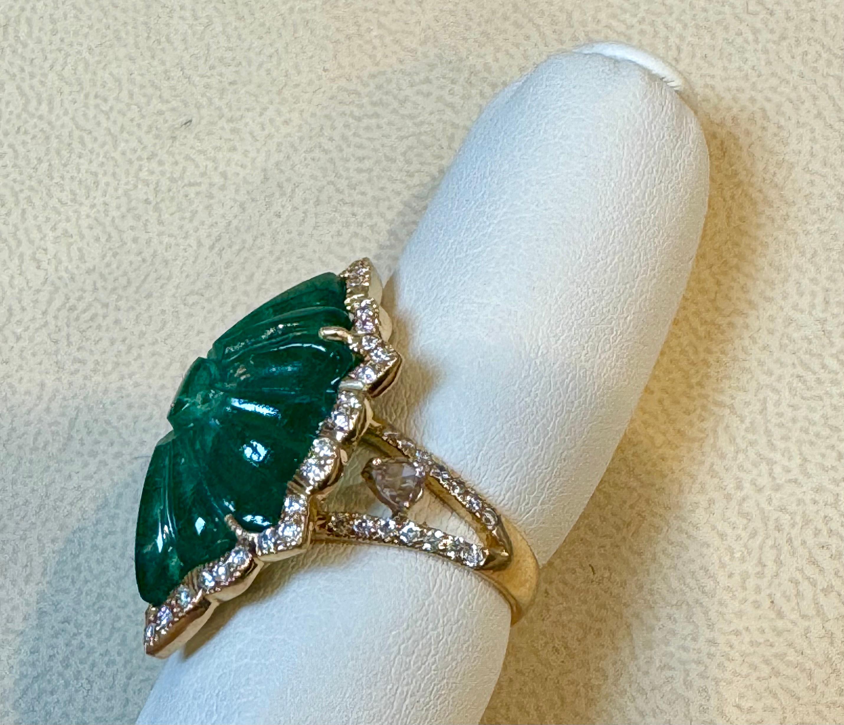 Vintage 12 Ct Natural Carved Emerald & 1.5 Ct Diamond Ring 18 Kt Yellow Gold For Sale 13