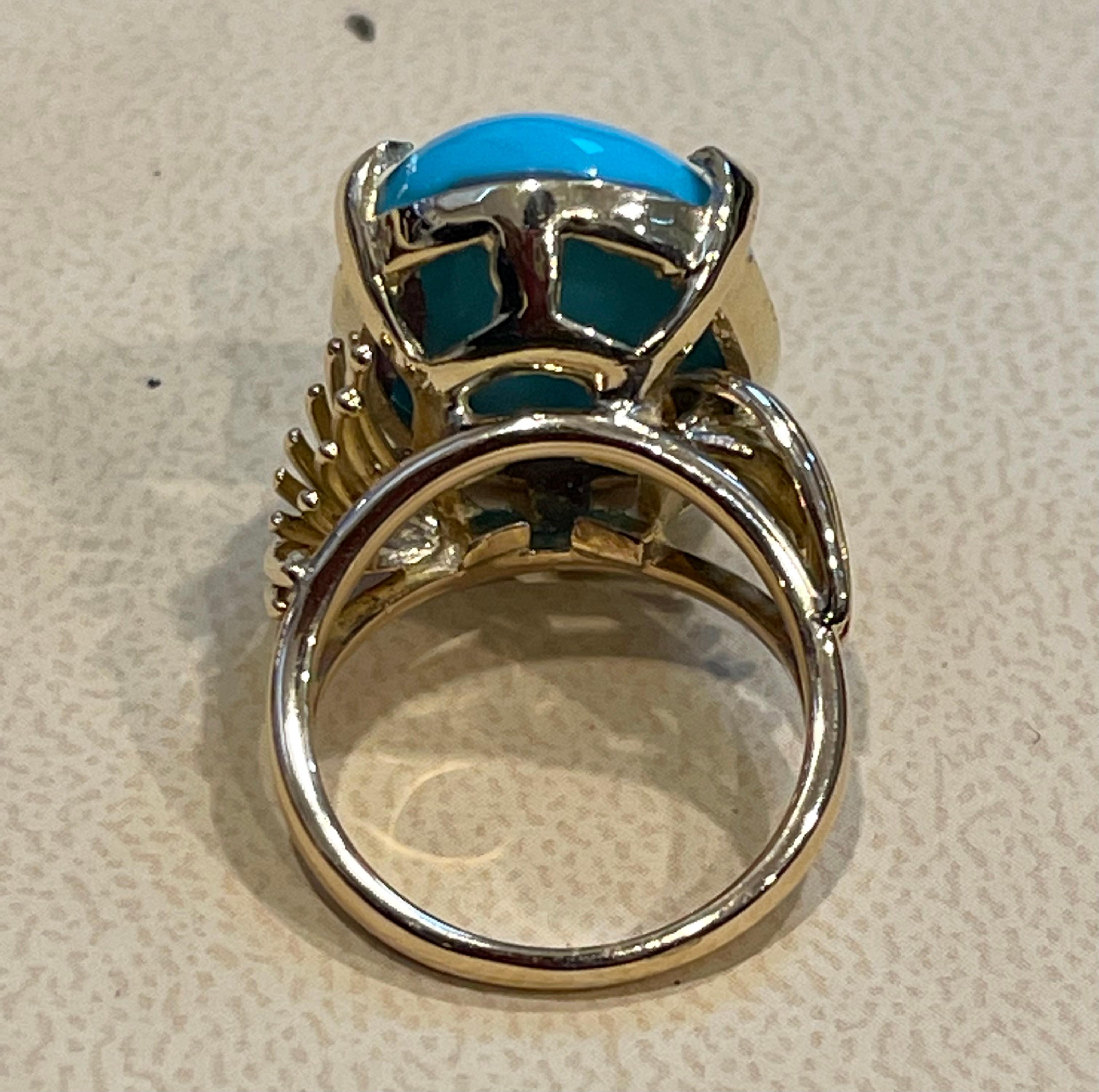 Vintage 12 Ct Natural Oval Sleeping Beauty Turquoise Ring, 14 Kt Yellow Gold For Sale 2