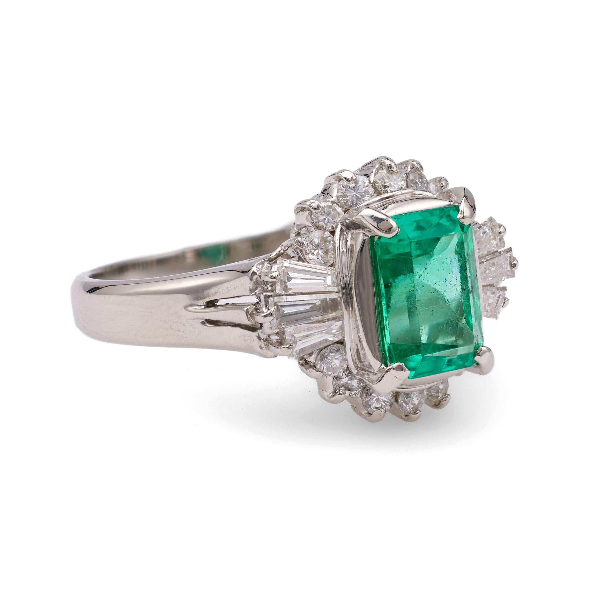 Vintage 1.20 Carat Emerald and Diamond Platinum Cluster Ring In Excellent Condition In Beverly Hills, CA