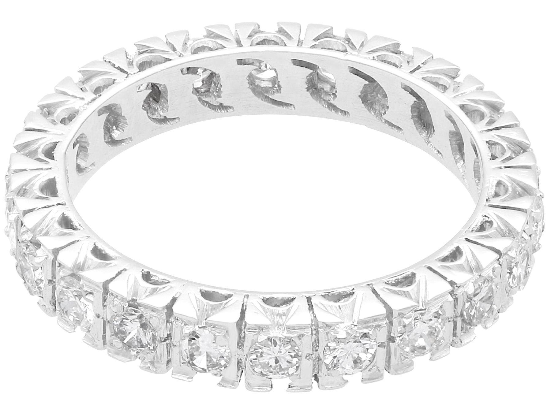 Vintage 1.20ct Diamond, Platinum and Palladium Full Eternity Ring, circa 1940 In Excellent Condition For Sale In Jesmond, Newcastle Upon Tyne