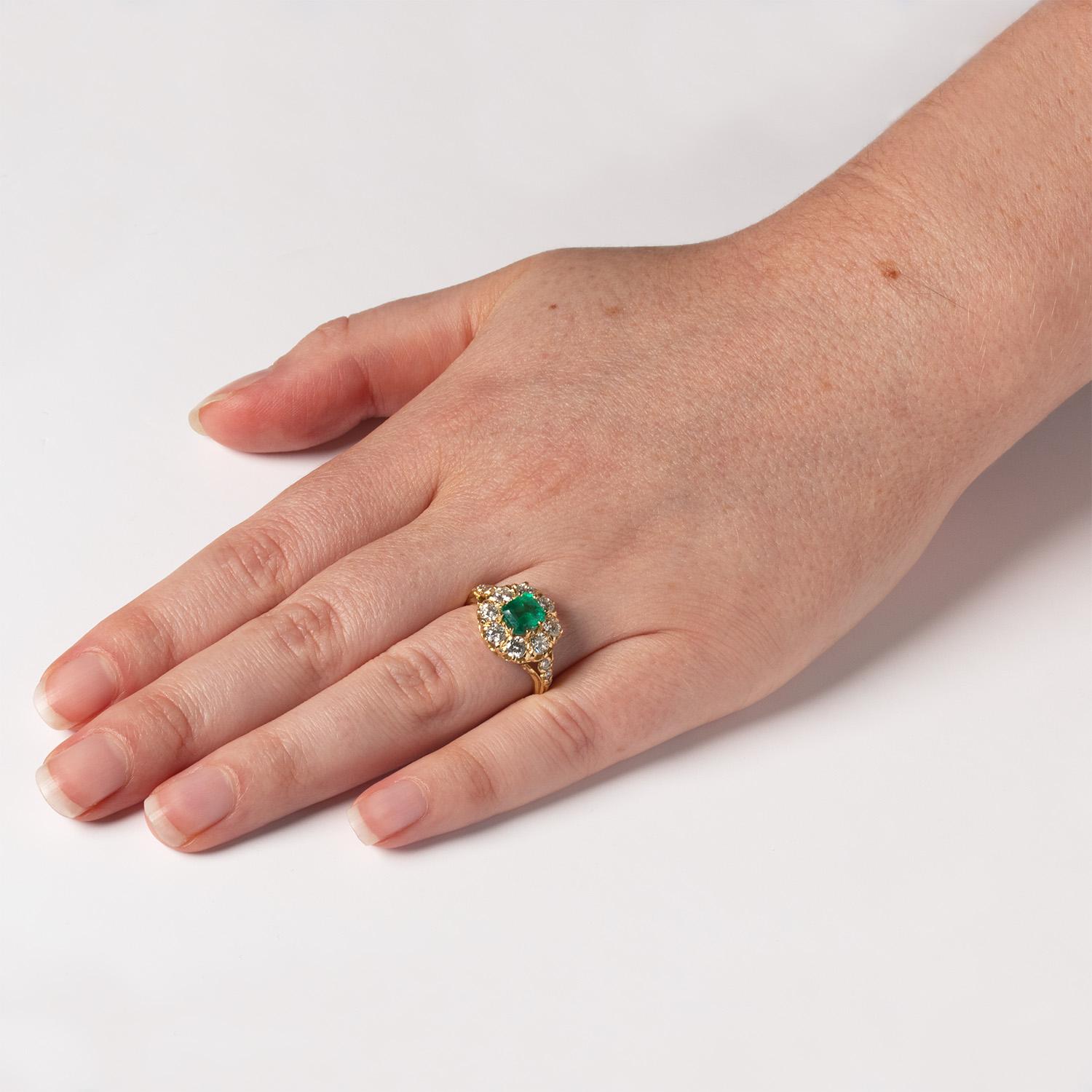 Women's or Men's Vintage 1.20ct Emerald and Diamond Cluster Ring, c.1970s For Sale
