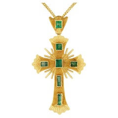 Vintage 1.20ct Emerald Cross Pendant, c.1970s