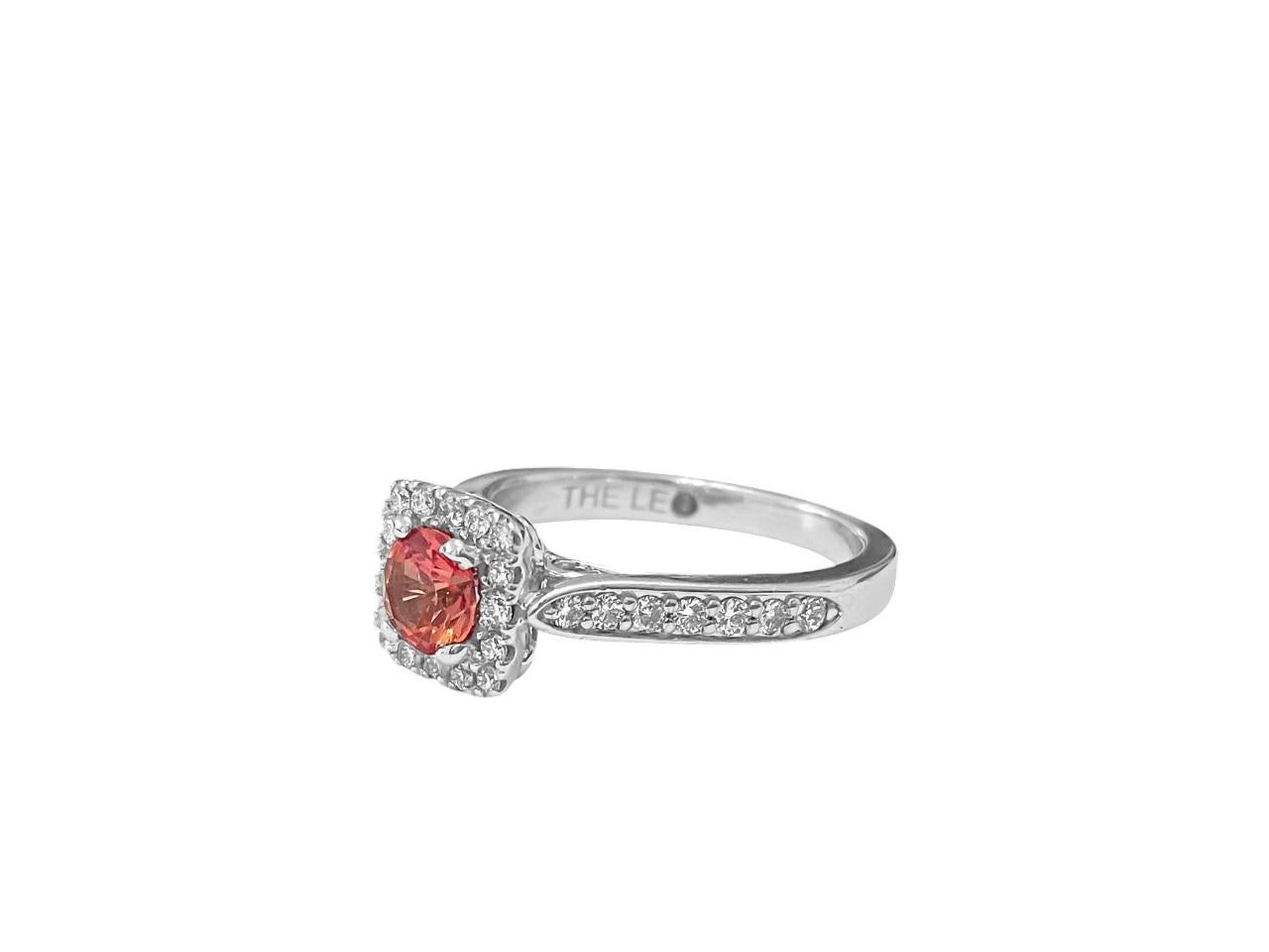 Vintage, 1.20ct Tourmaline & Diamond Ring For Her In Excellent Condition For Sale In Miami, FL