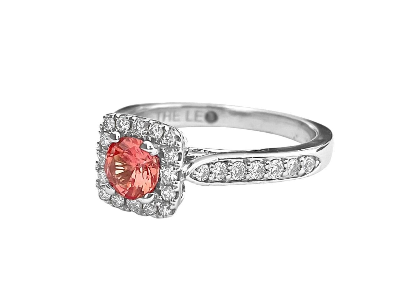 Vintage, 1.20ct Tourmaline & Diamond Ring For Her For Sale 2