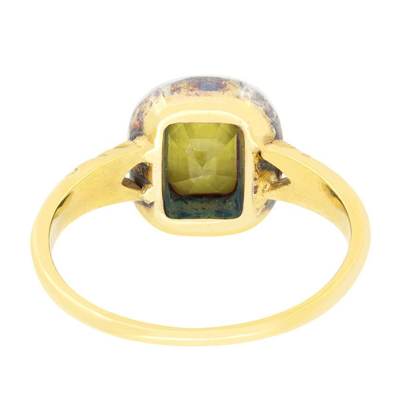 Bague grappe vintage en saphir jaune 1,20 carat et diamants, c.1970 Bon état - En vente à London, GB