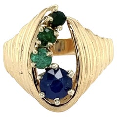 Vintage 1.22 Carat Round Sapphire and Tapered Emerald Gold Wave Ring