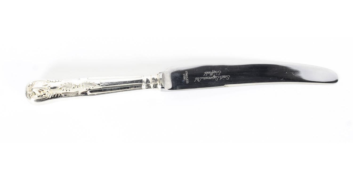 Vintage 122-Piece Canteen 'Queens Pattern' Silver Plated Cutlery, 20th Century 5
