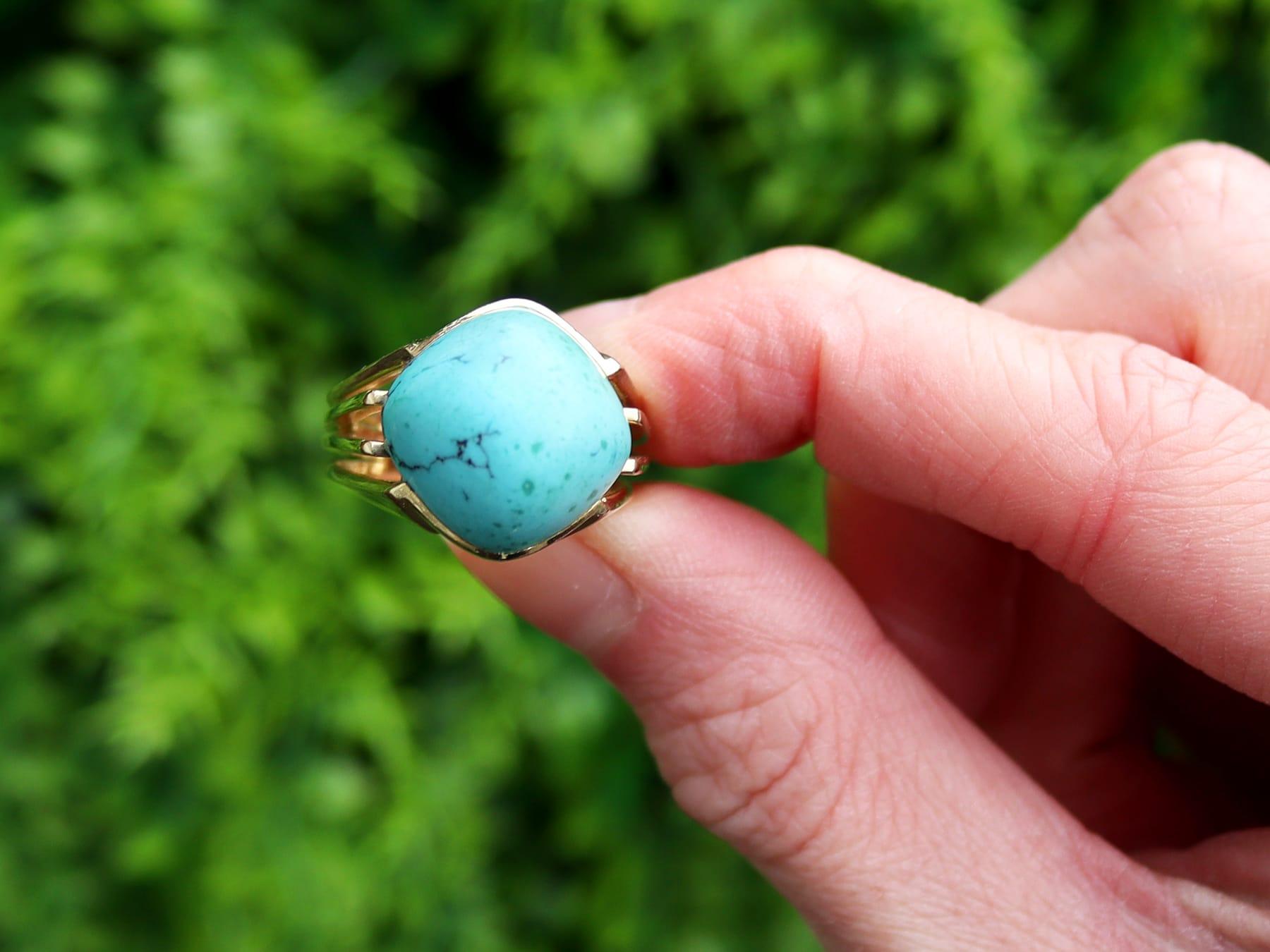 A stunning, fine and impressive vintage 12.22 carat turquoise and 18 karat yellow gold ring; part of our diverse collection of turquoise rings for women.

This stunning, fine and impressive vintage ring has been crafted in 18k yellow gold.

The