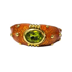 Vintage 1.22ct Green Peridot in Yellow Gold Ring with Orange Enamel