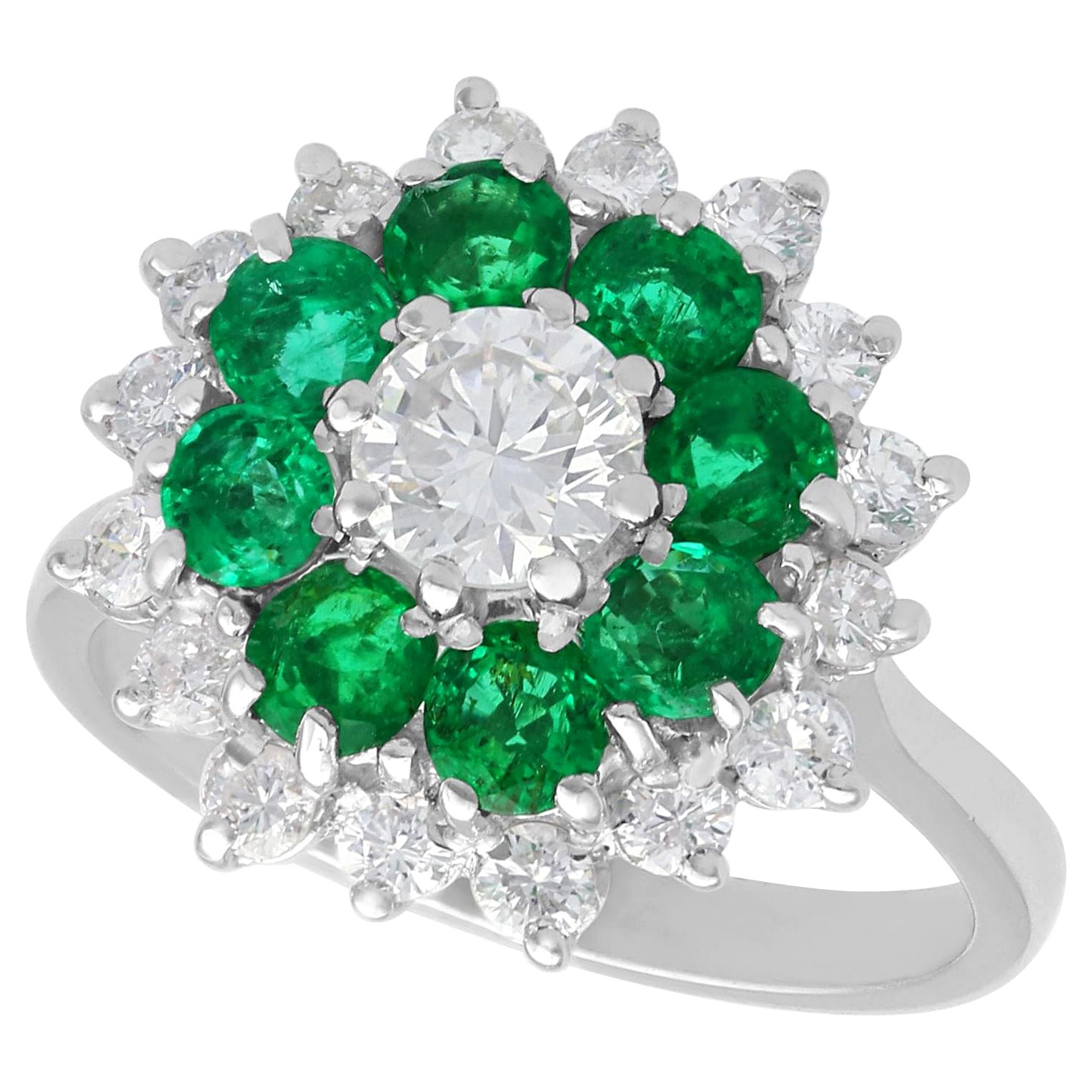 Cocktailring aus Weißgold mit 1,23 Karat Diamant und Smaragd, Vintage, um 1970