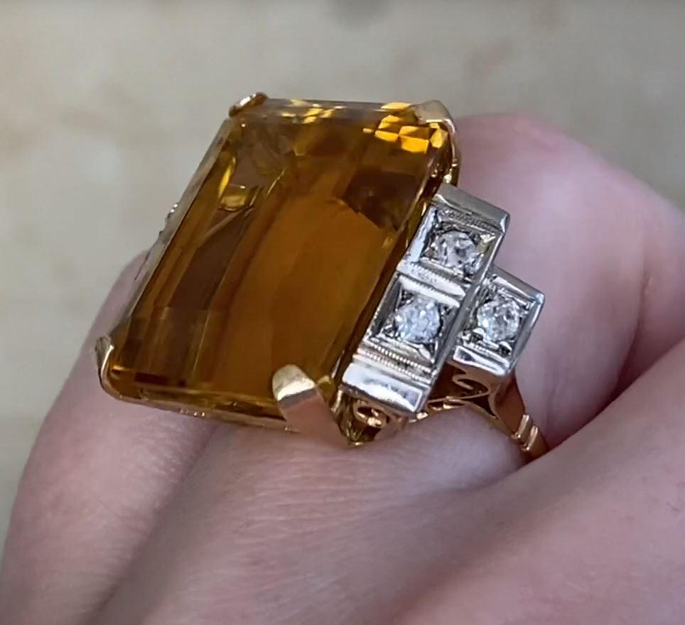 Vintage 12.40ct Emerald Cut Natural Citrine Cocktail Ring, 18k Yellow Gold For Sale 2