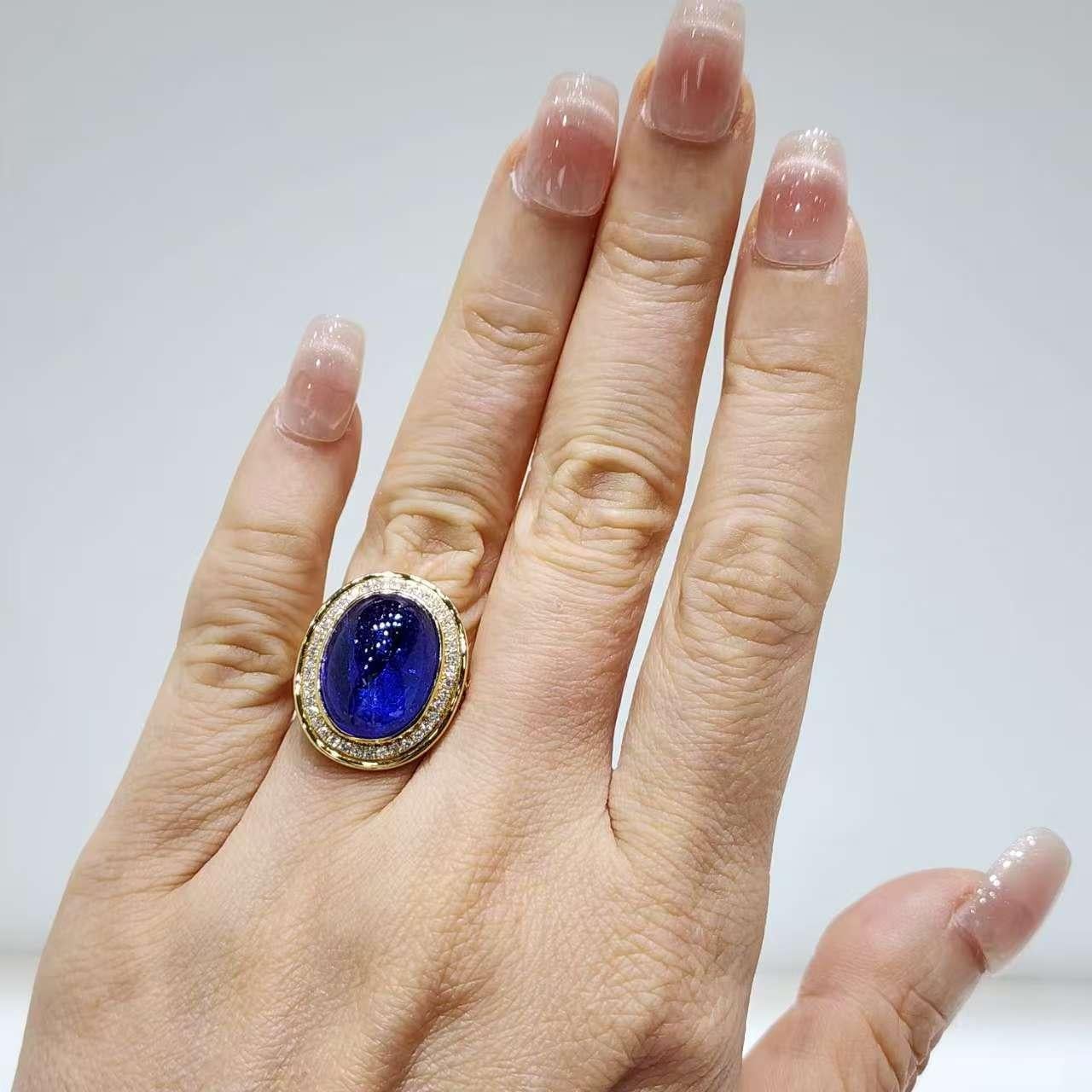 Vintage By 12,47 Karat Tansanit Diamant Ring in 18 Karat Gelbgold (Zeitgenössisch) im Angebot