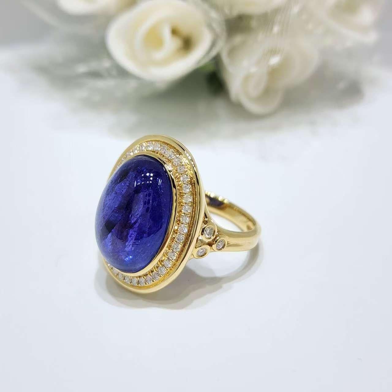 Vintage By 12,47 Karat Tansanit Diamant Ring in 18 Karat Gelbgold im Angebot 3