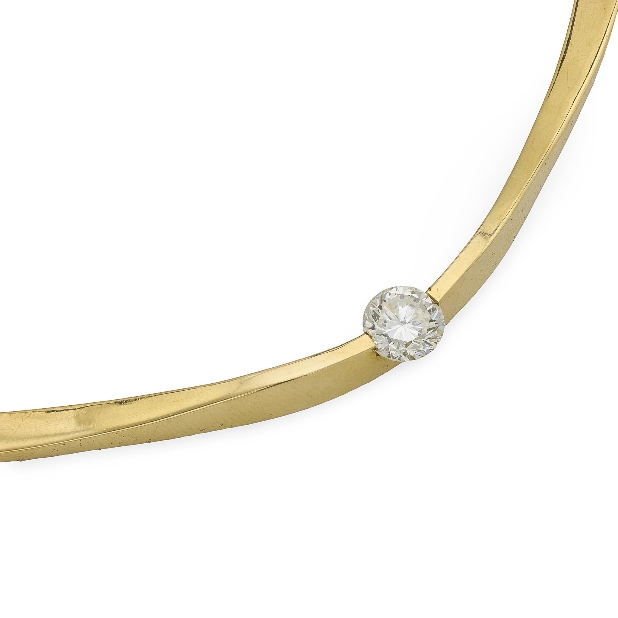 Modern Vintage 1.25 carat diamond 14k yellow gold necklace For Sale