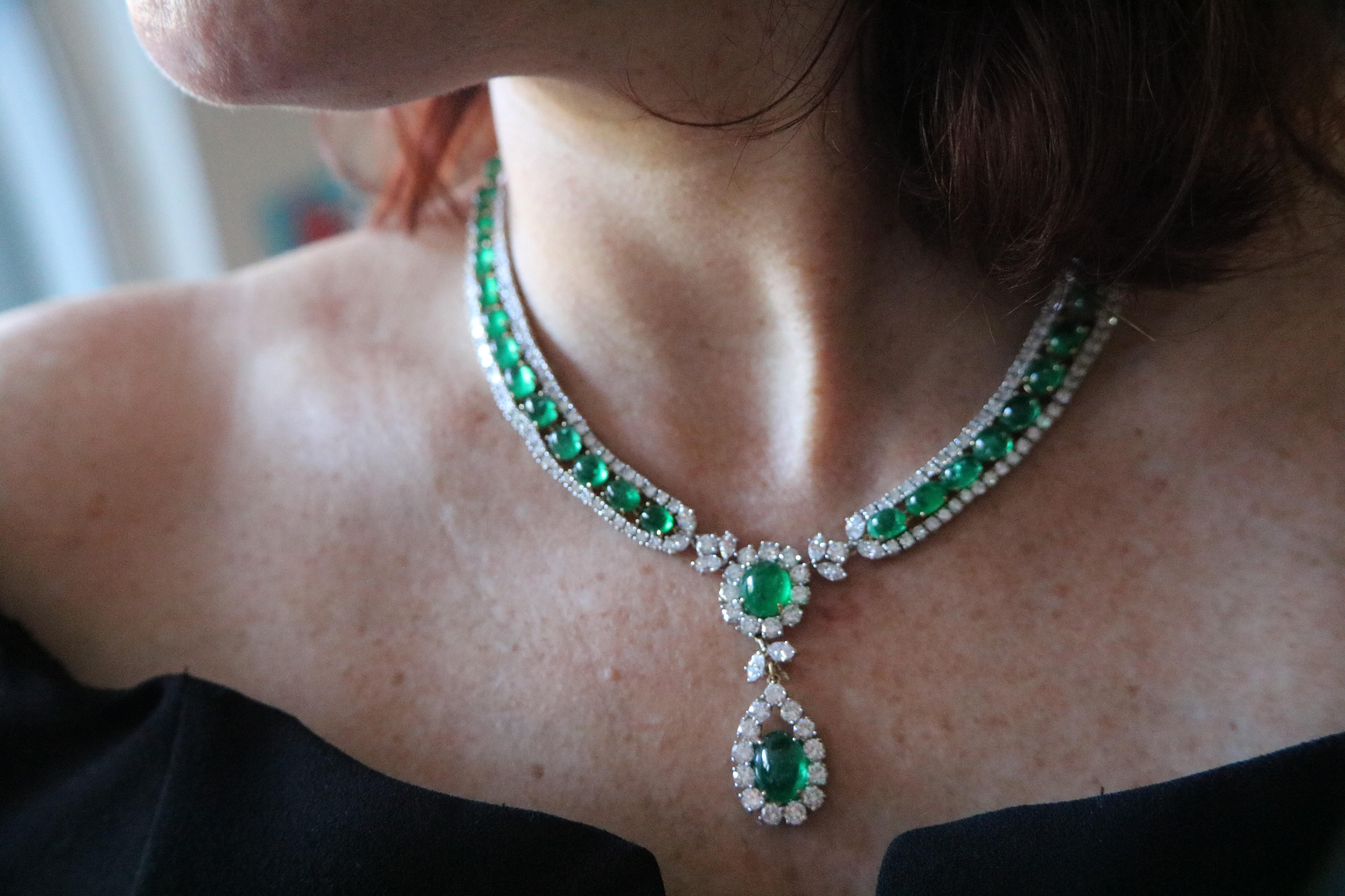 Vintage 125 Carat Russian Emeralds and Diamonds Necklace and Earring Circa 1960  7