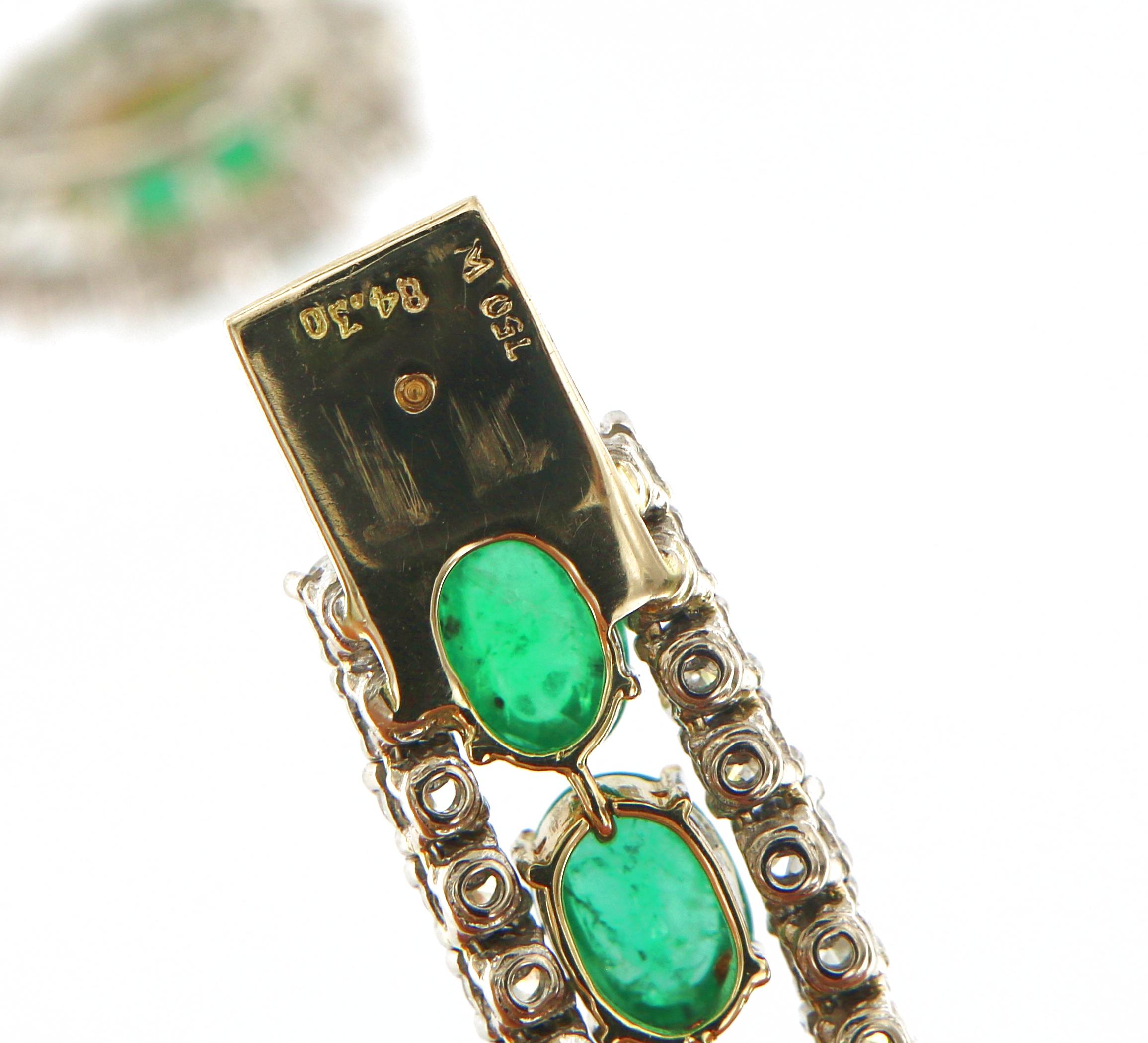 Vintage 125 Carat Russian Emeralds and Diamonds Necklace and Earring Circa 1960  In Good Condition In Miami, FL