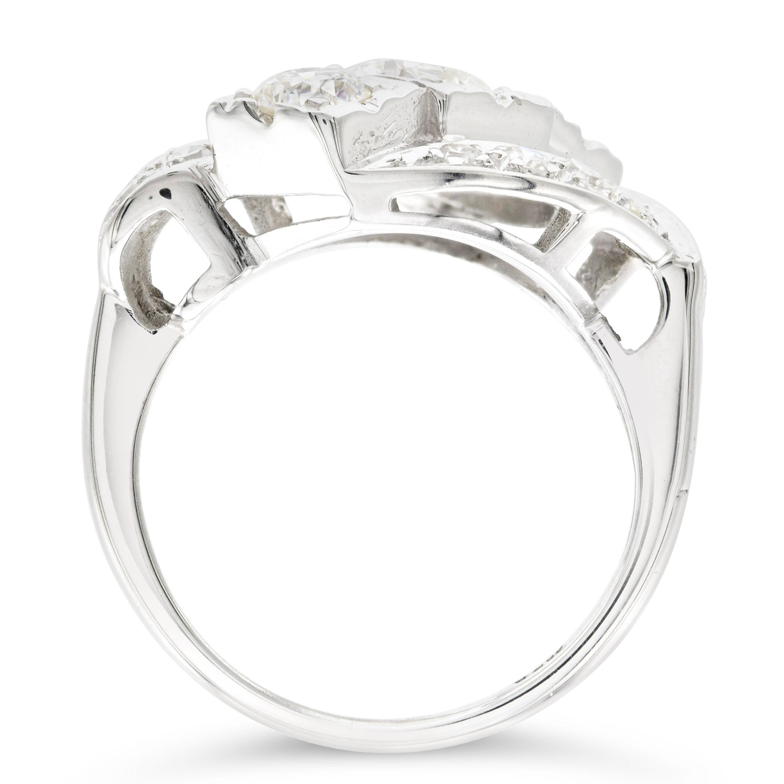 Vintage 1.25 Ct. Three-Stone Diamond Ring H-I SI in 14kt White Gold In Good Condition For Sale In New York, NY