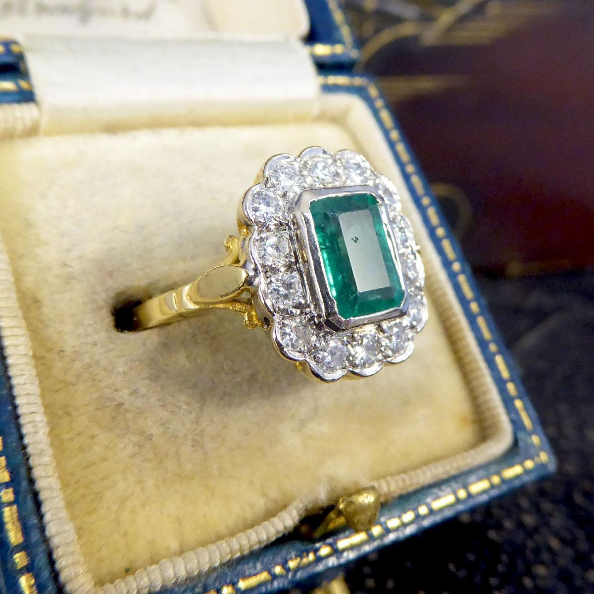 Vintage 1.25ct Emerald and 0.50ct Diamond Cluster Ring in 18ct Yellow and White 3