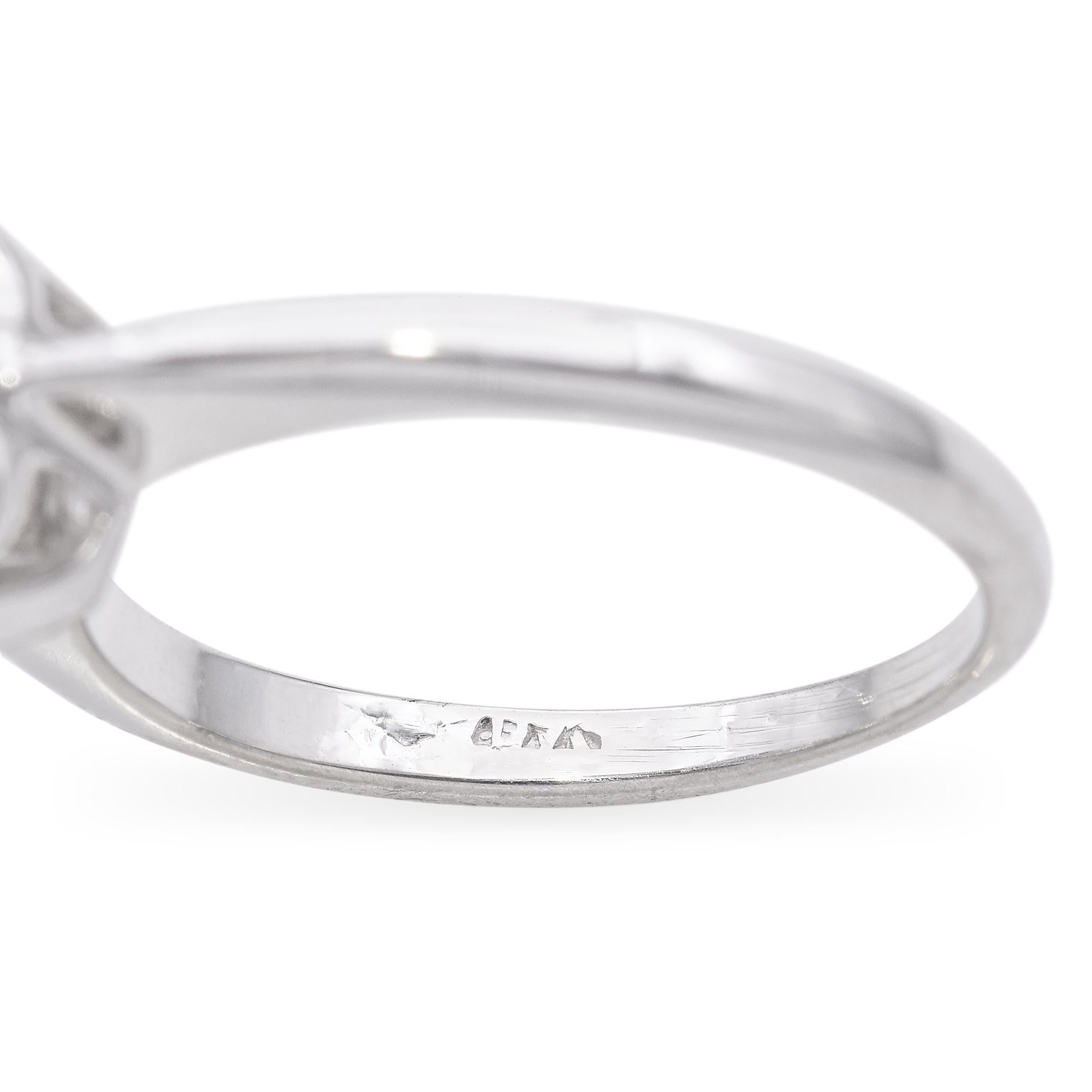 Vintage 1.25ct Pear Brilliant Cut Diamond White Gold Engagement Ring GIA en vente 3