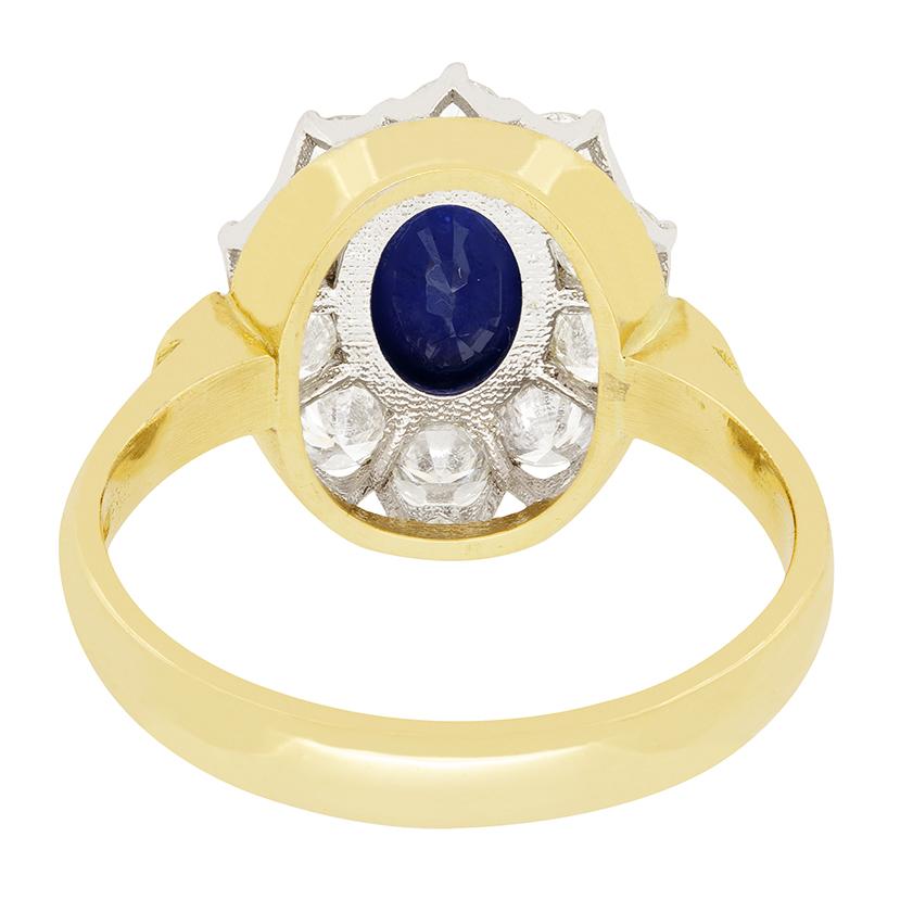 Vintage 1.25 Carat Sapphire and Diamond Cluster Ring, circa 1970s In Good Condition For Sale In London, GB