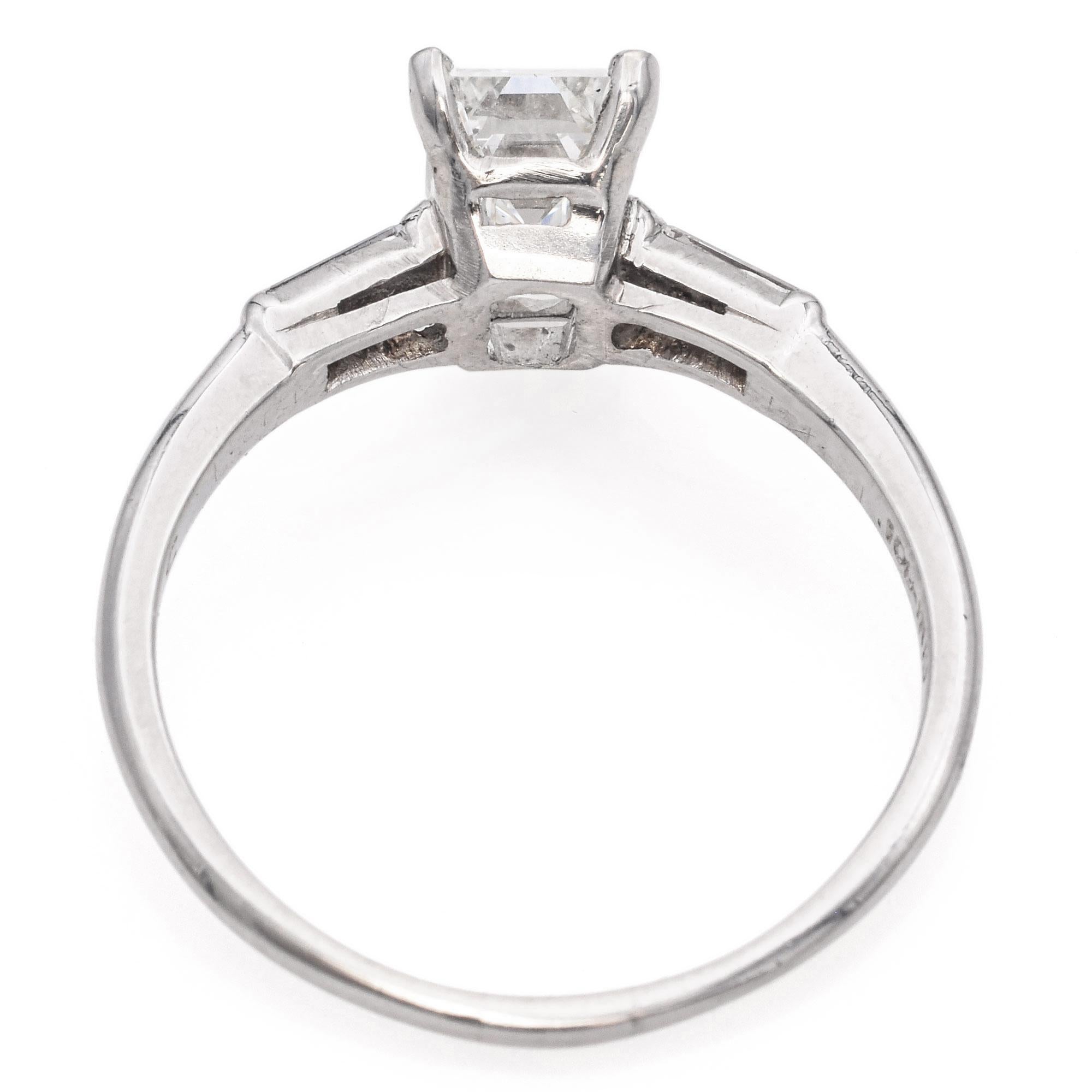 Vintage Platinum 1.29ct H VS1 Emerald Cut Diamond Engagement Ring GIA For Sale 1