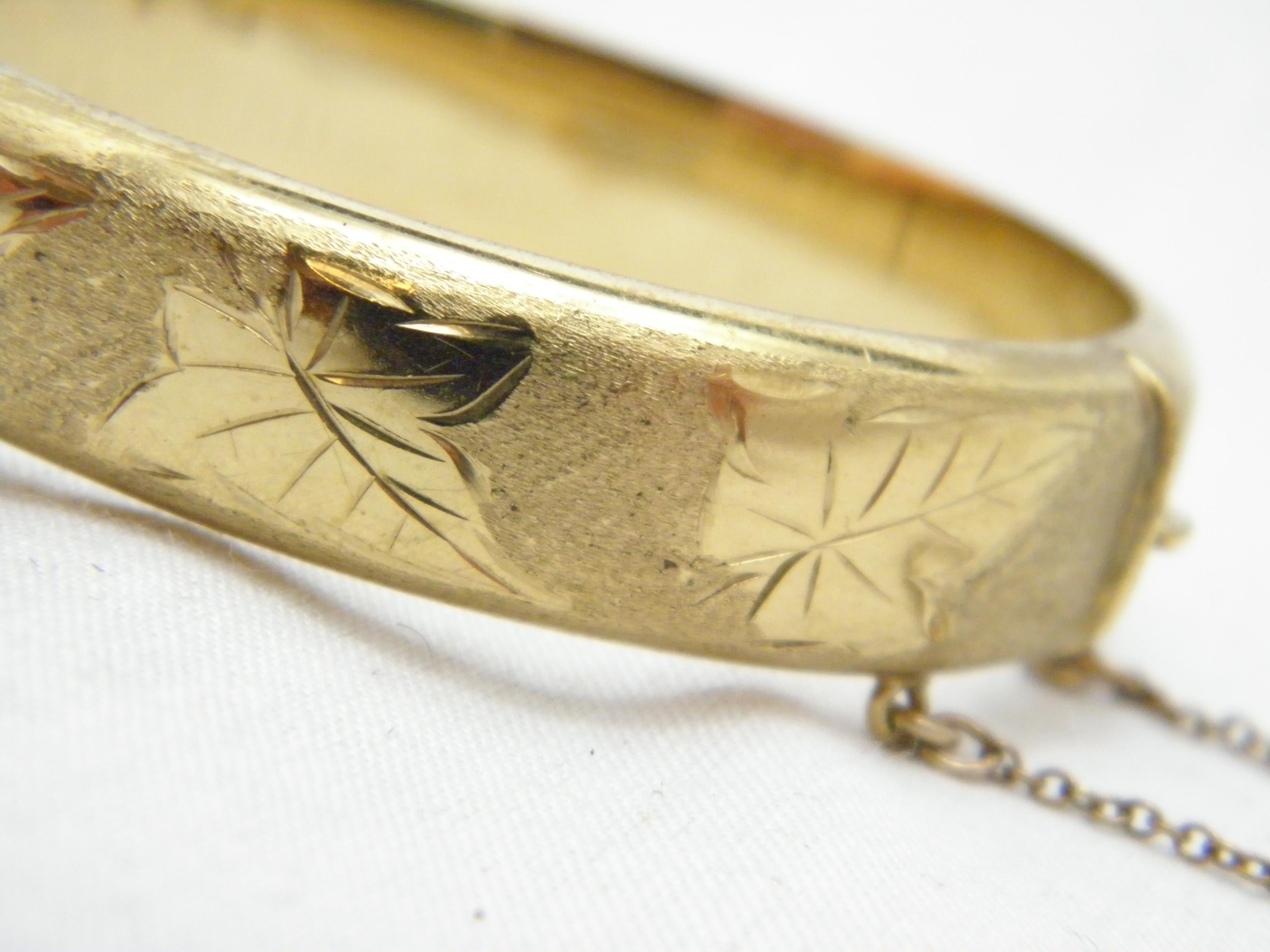 Vintage 12ct Gold 'Rolled' Floral Cuff Bracelet Bangle 500 Purity Heavy 21g In Excellent Condition For Sale In Camelford, GB