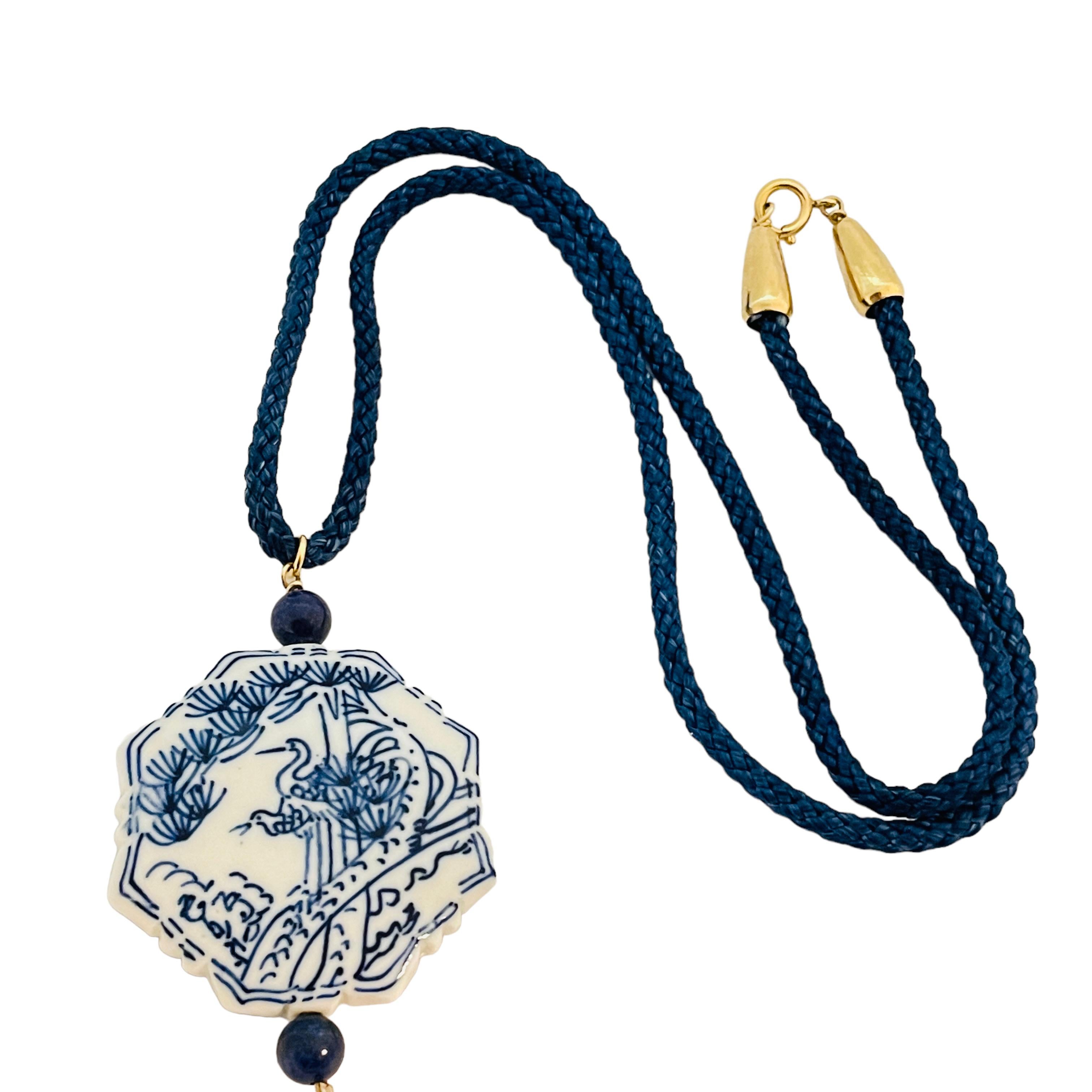 Vintage 12k gold filled porcelain lapis stone necklace In Good Condition For Sale In Palos Hills, IL