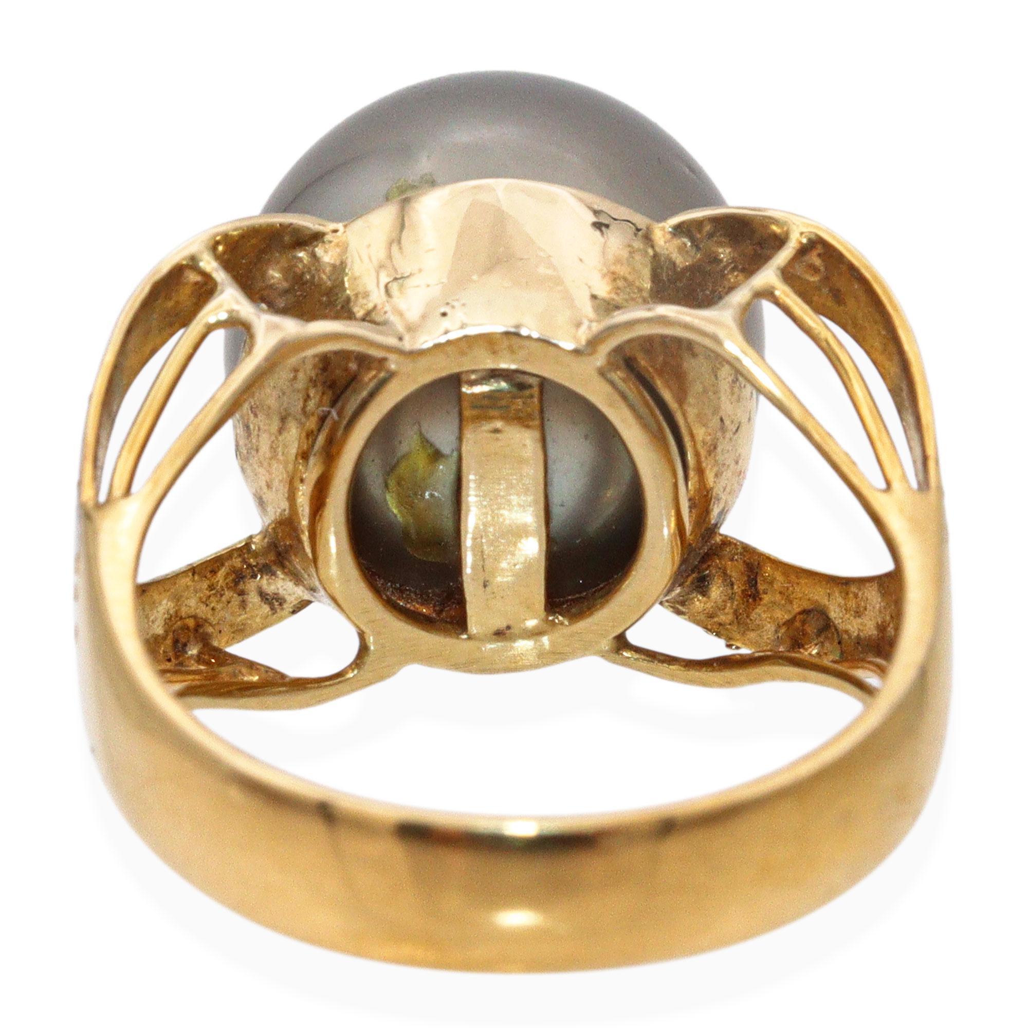 Bague vintage en or jaune 12k avec perle de Tahiti Unisexe en vente
